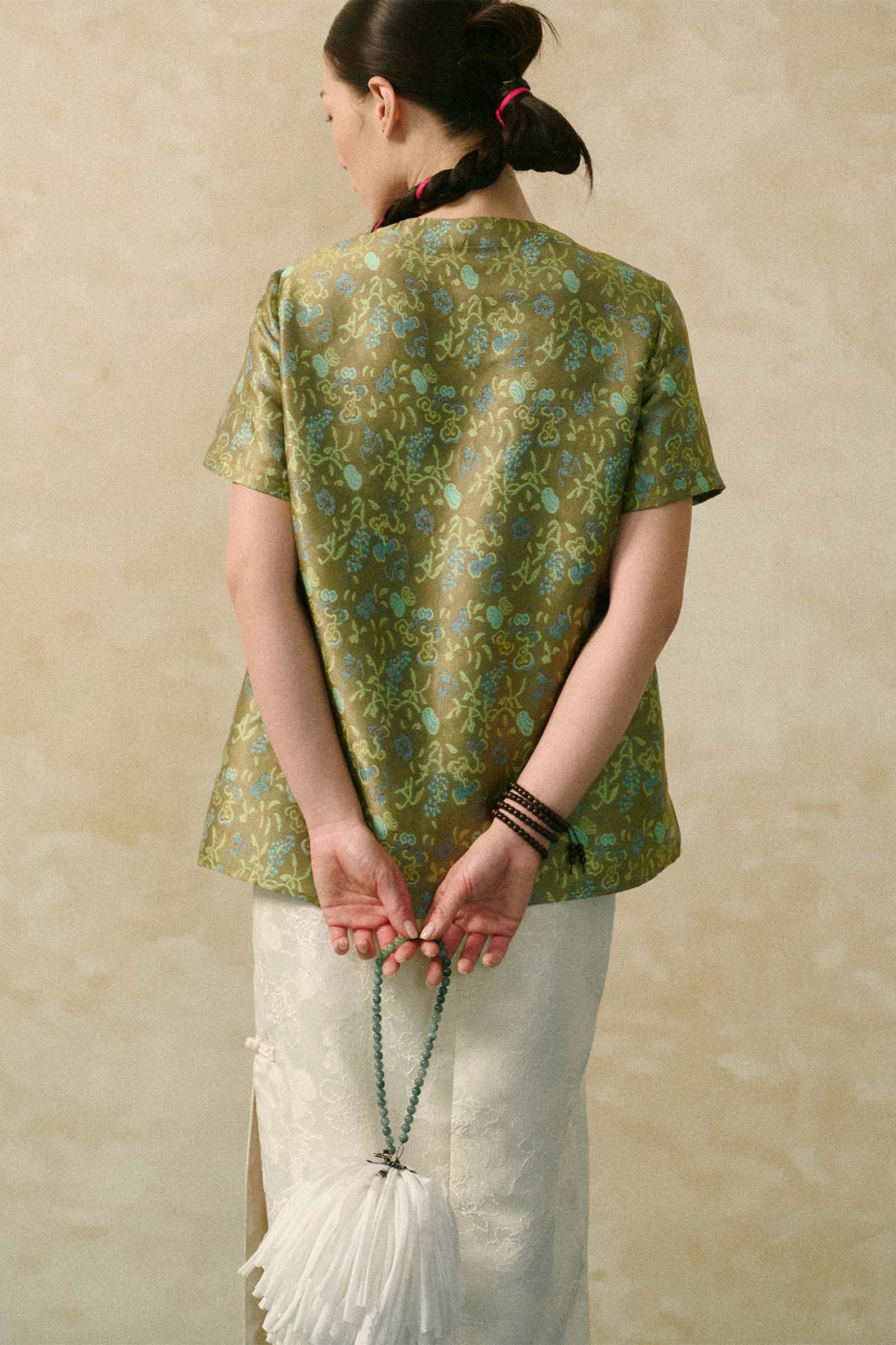Bich Van Round Neck Top