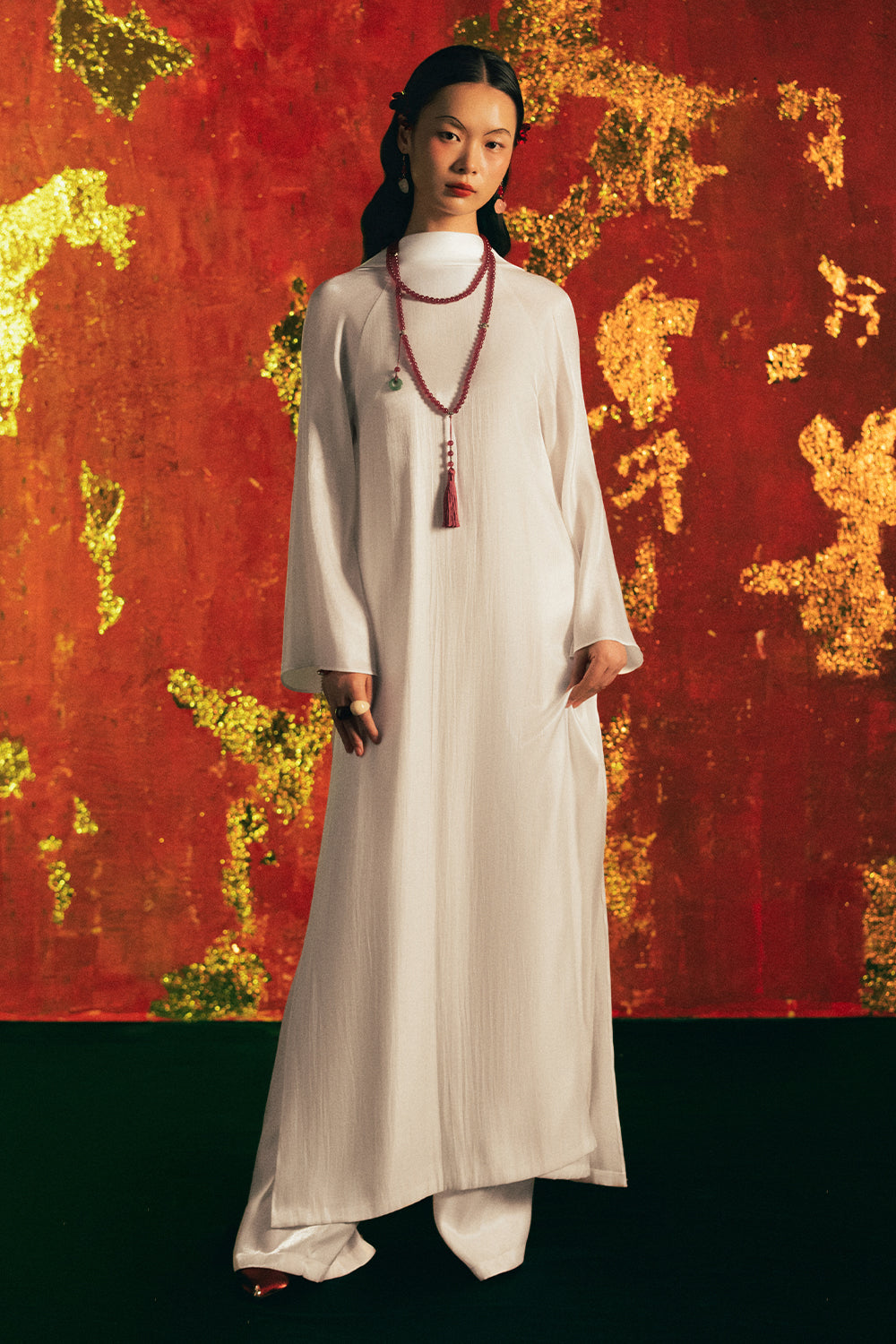 Thuy Vu Mandarin Collar Synthetic Silk Ao Dai