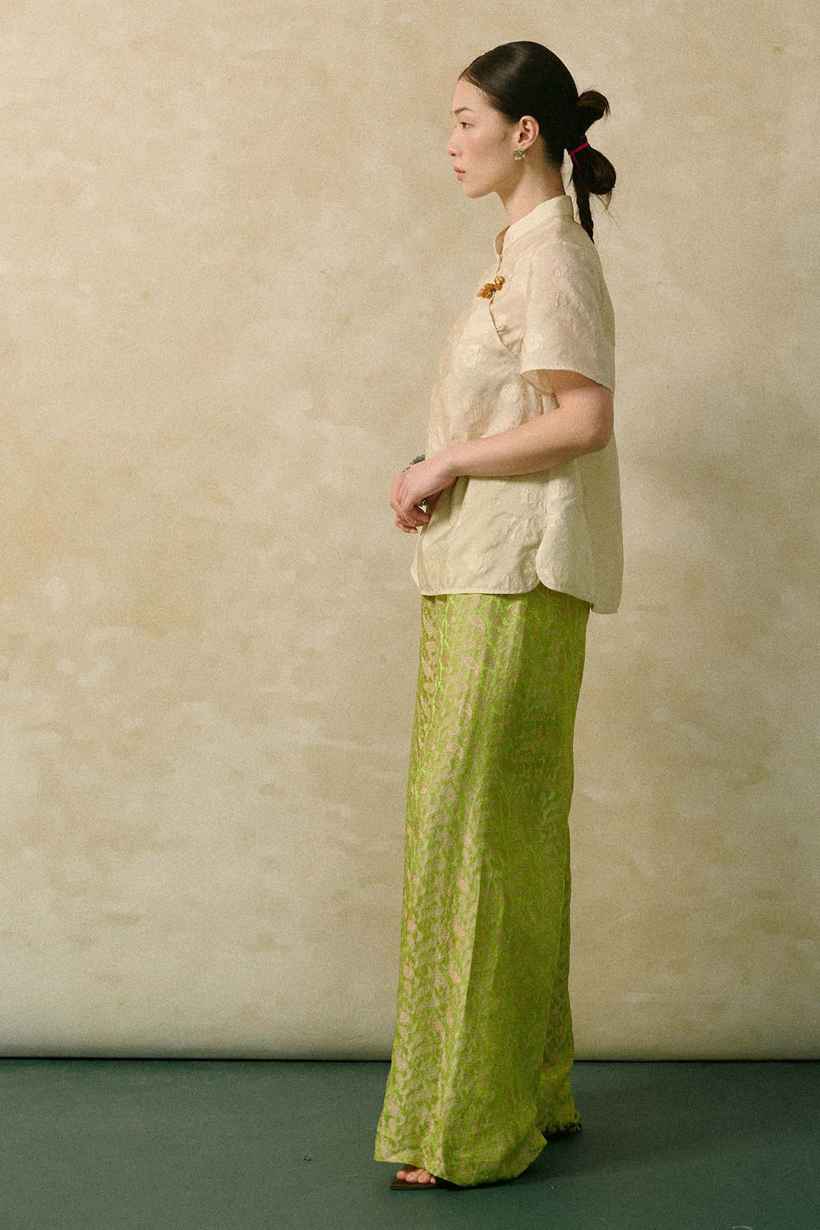 Ha Vu Mandarin Top