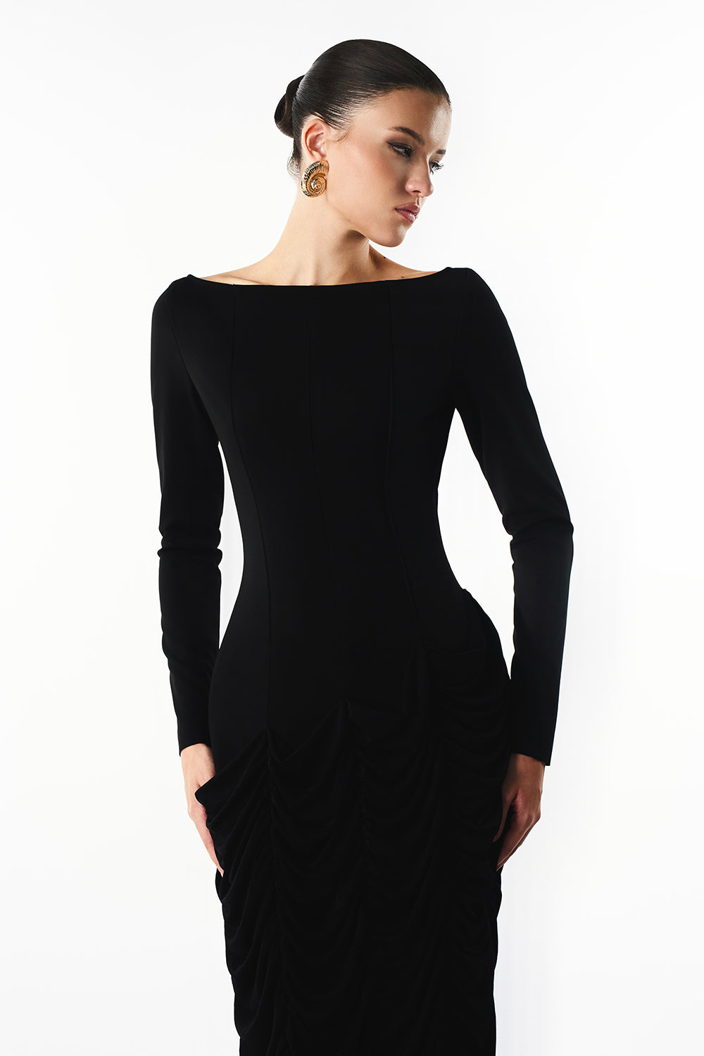 Zera Boat Neck Gathering Maxi Dress