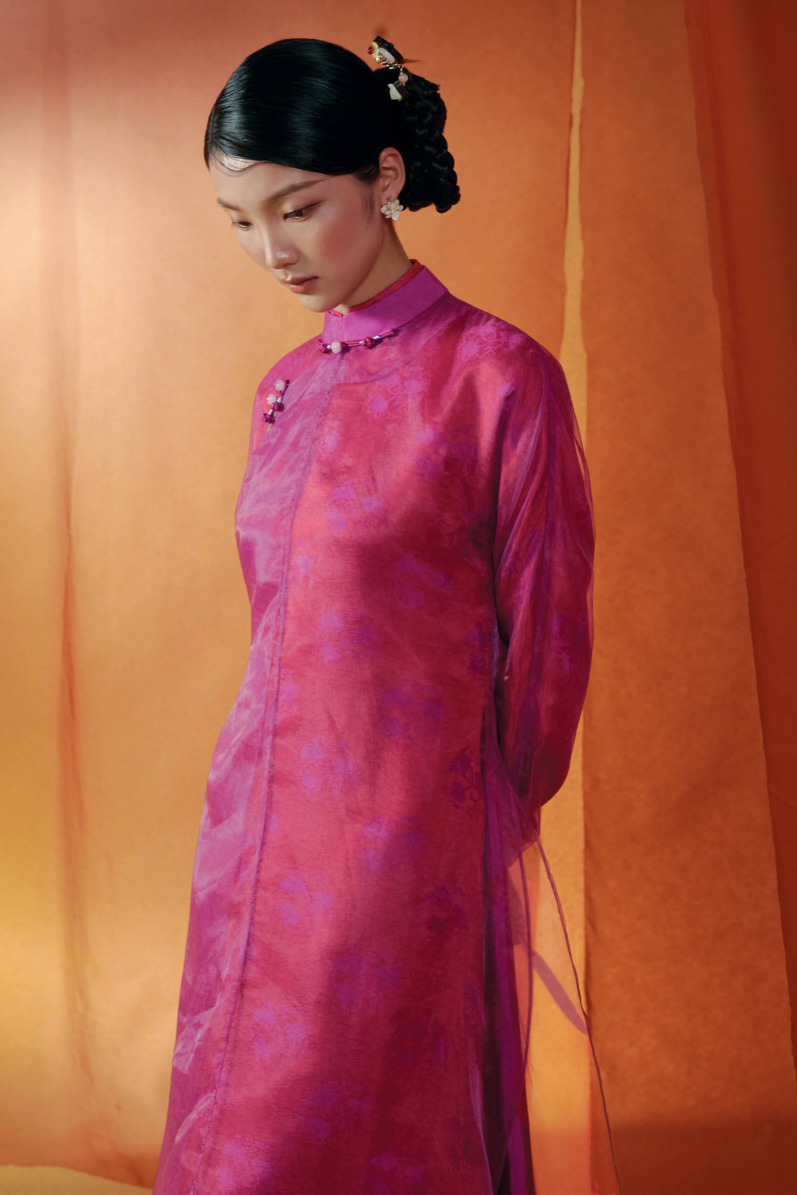 Thu Khue Straight Ao Dai Set