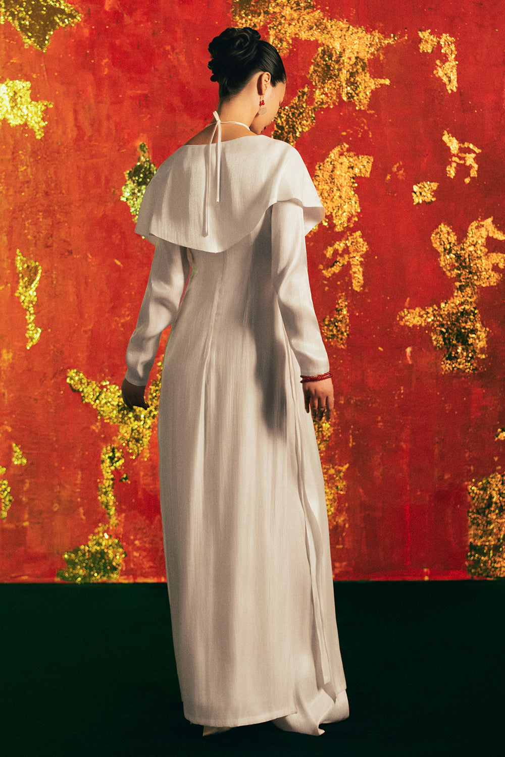 Yen Vu Mock Neck Synthetic Silk Ao Dai