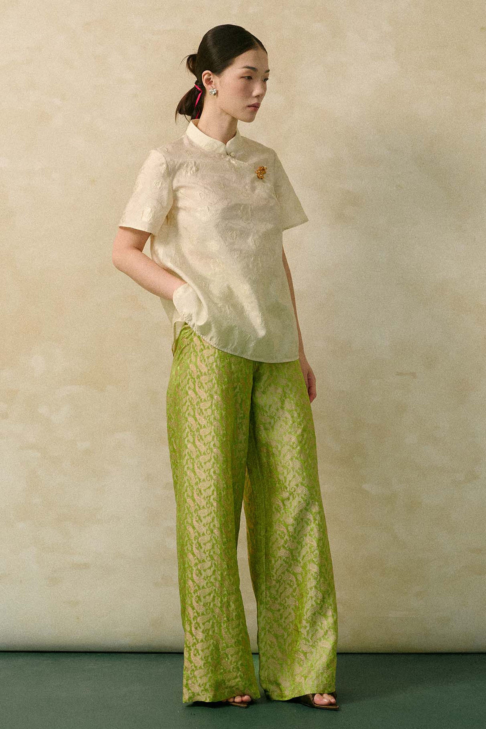 Ha Vu Mandarin Top