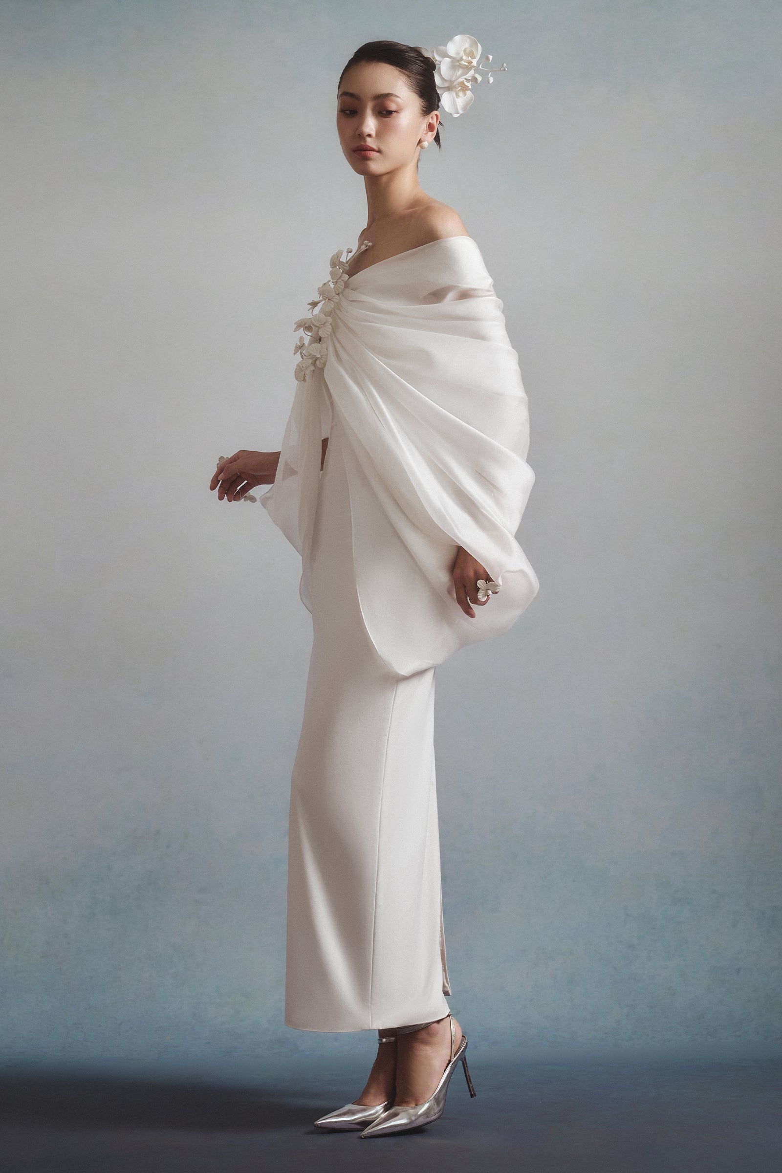 Blanc Off-Shoulder Midi Dress