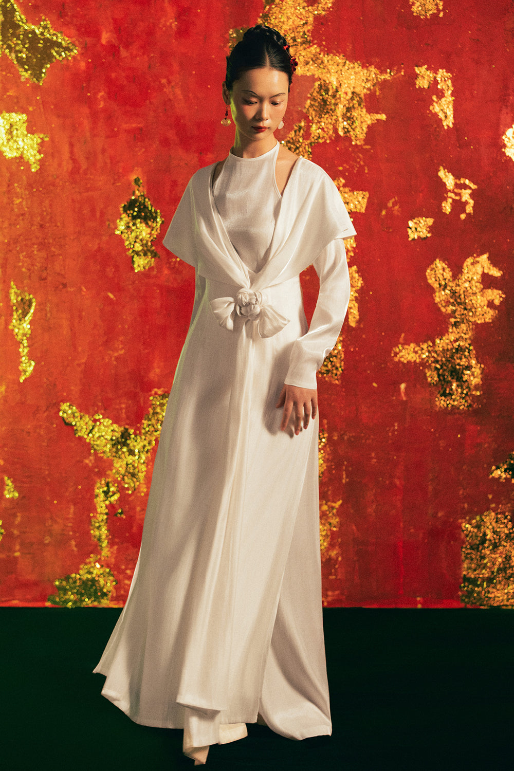 Yen Vu Mock Neck Synthetic Silk Ao Dai