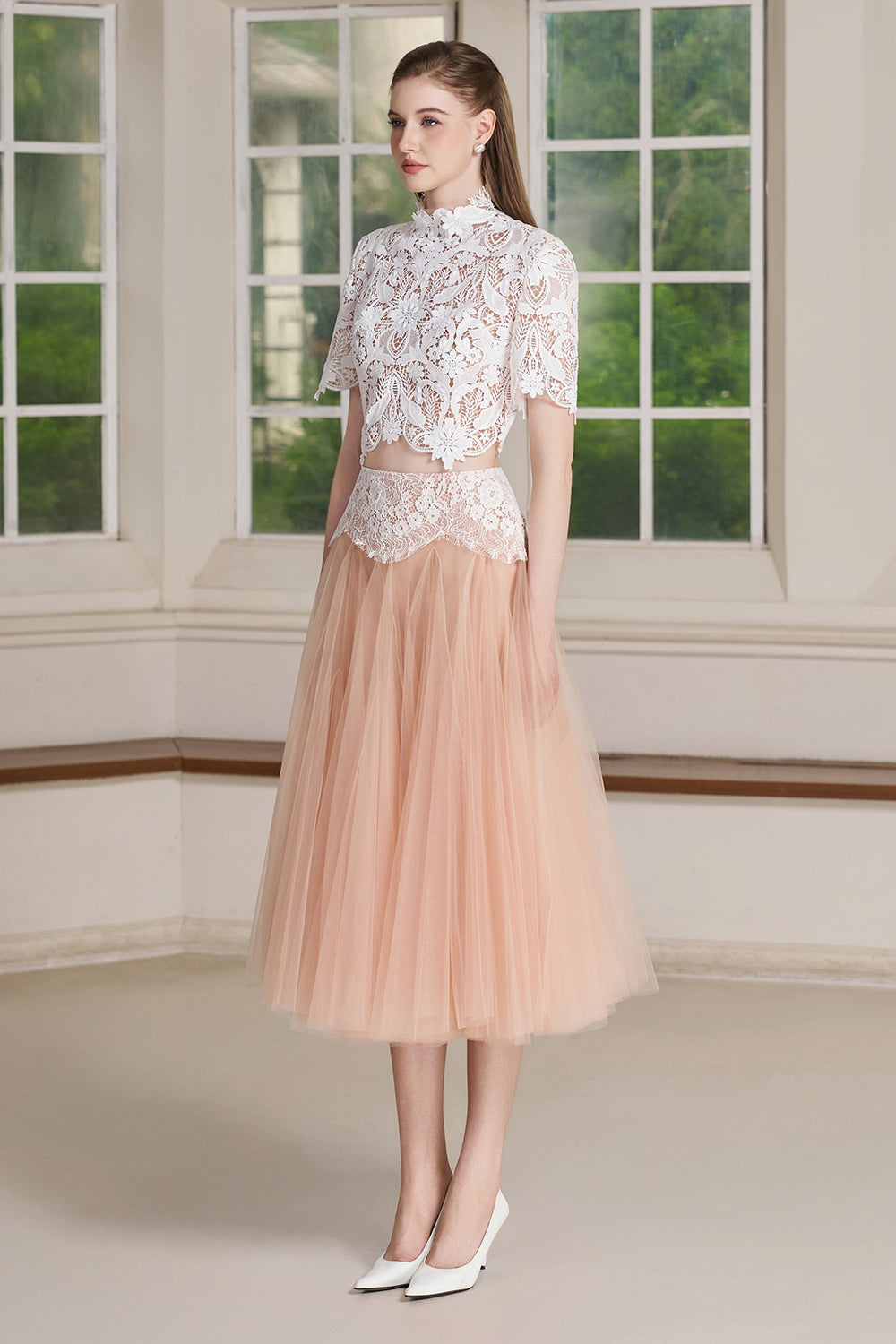 Elyne High Neck Set