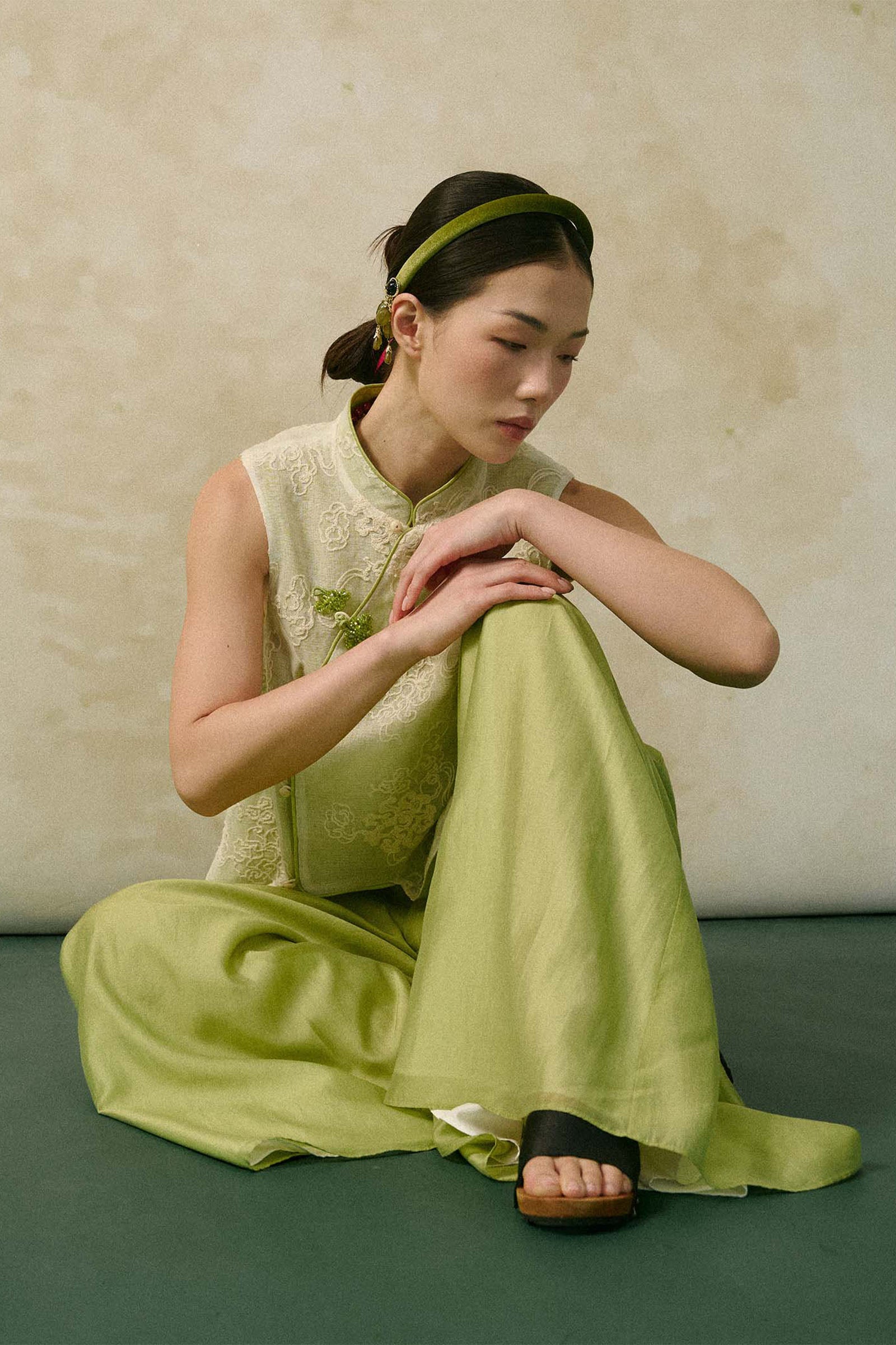Luc Binh Applique Top