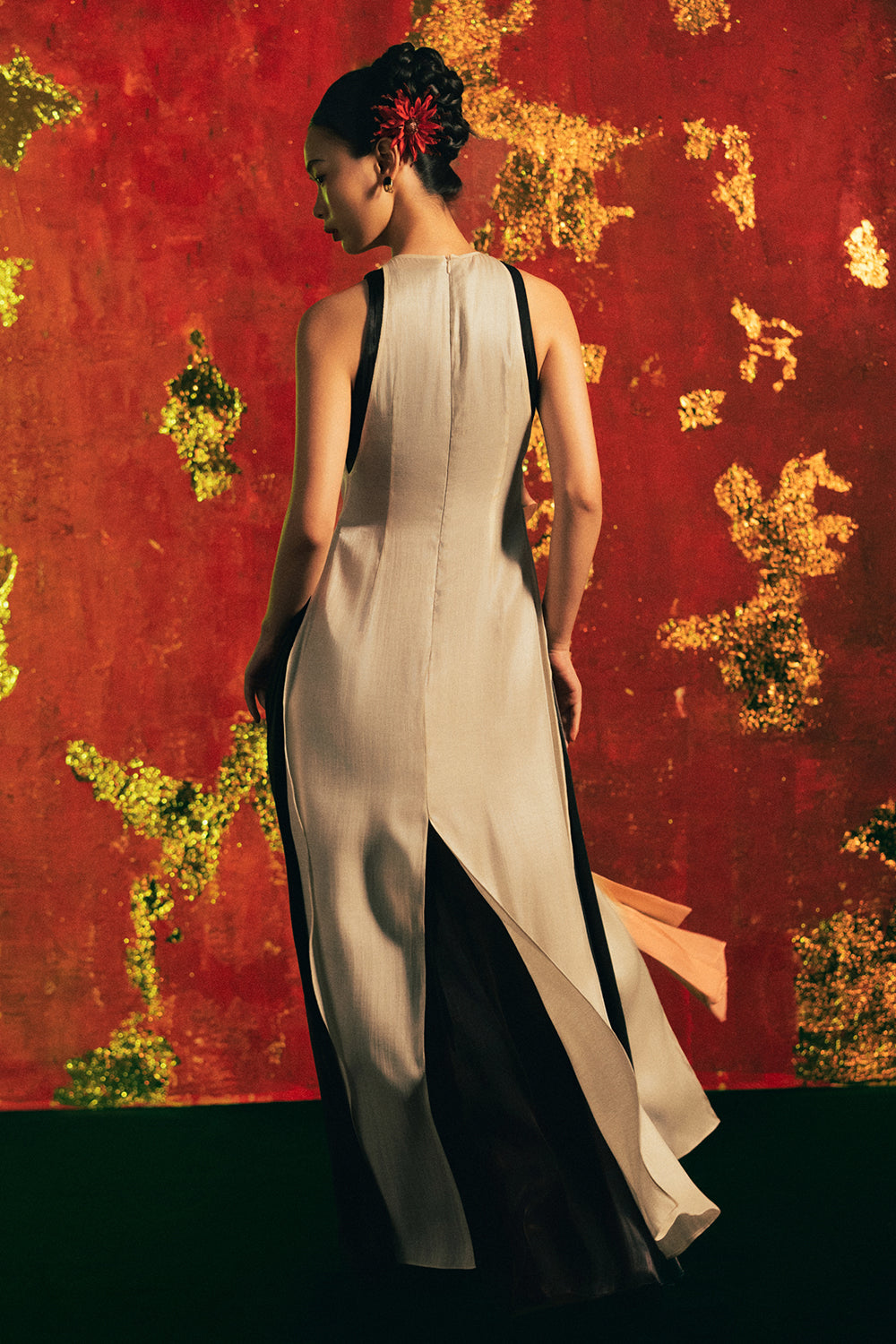 Tuc Duyen A-line Synthetic Silk Maxi Dress