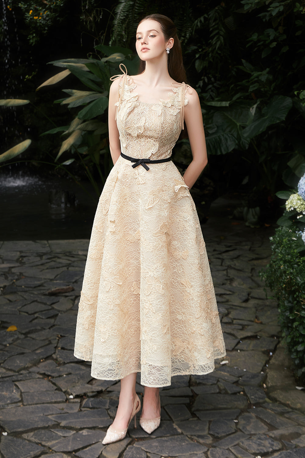 Dori Applique Midi Dress