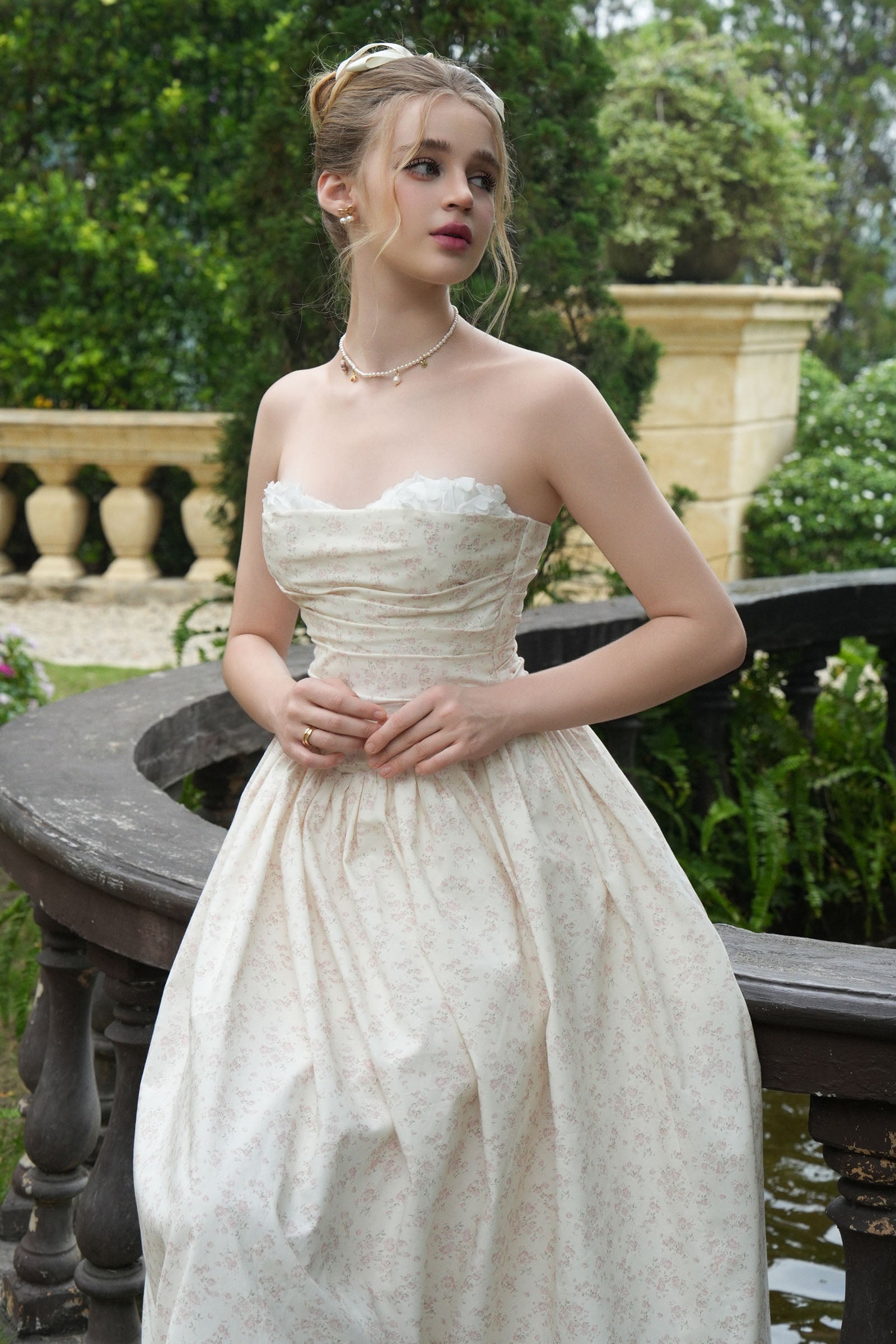 Fairyblush Sweetheart Midi Dress