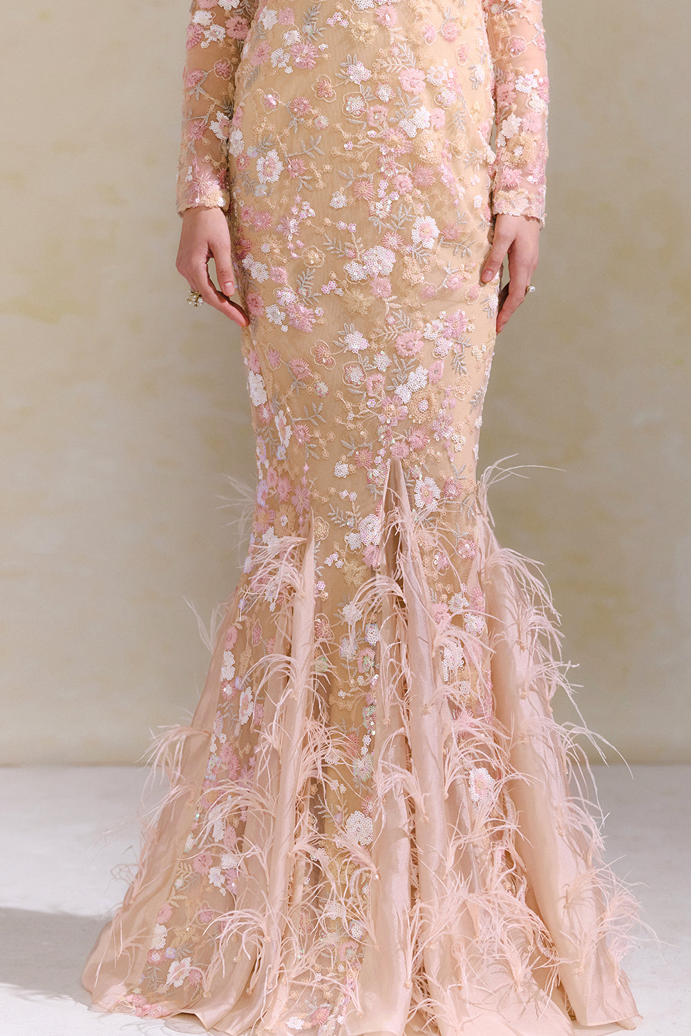 Heli Embroidery Maxi Dress