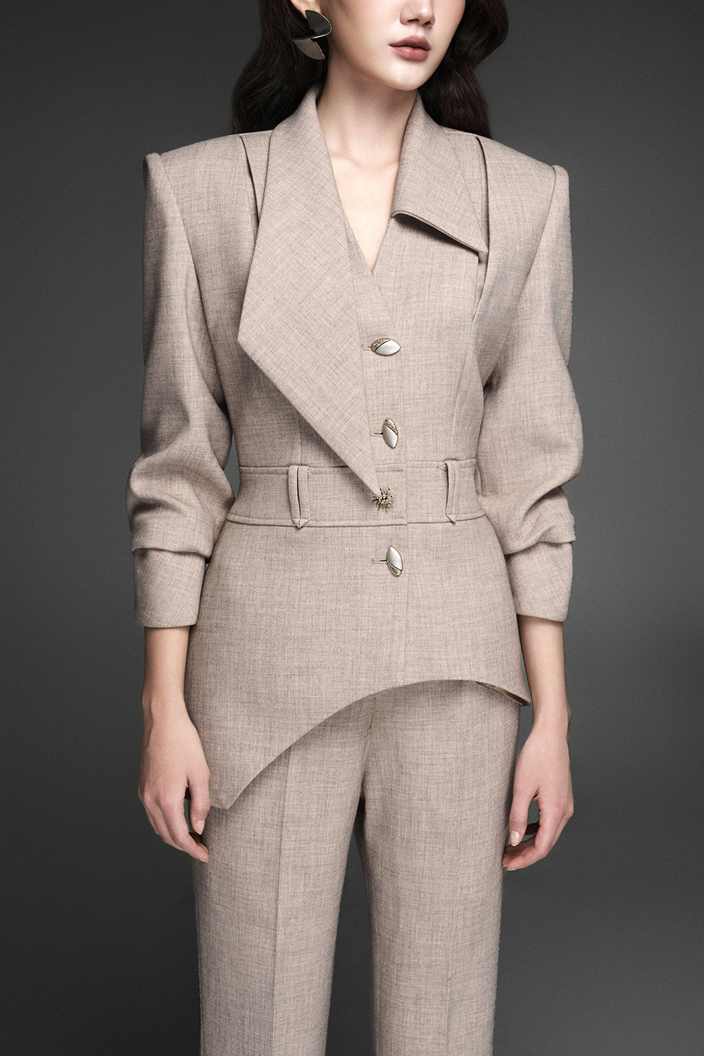 Beatrice V-Neck Blazer