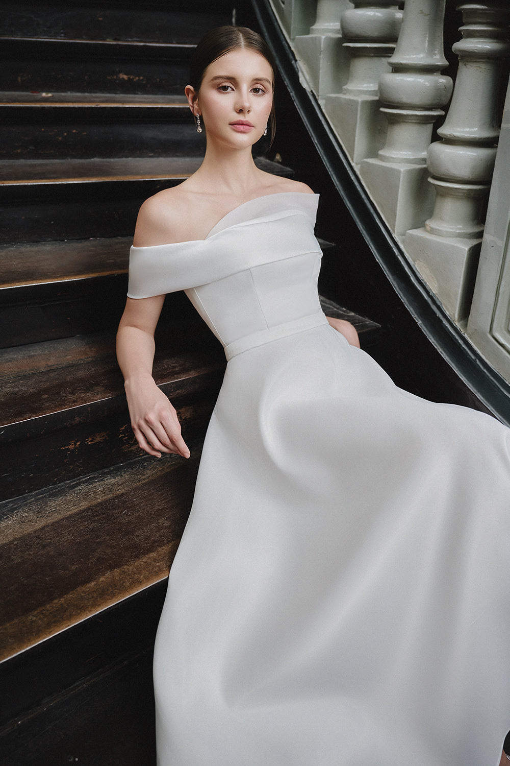 Lazina Off-Shoulder Midi Dress