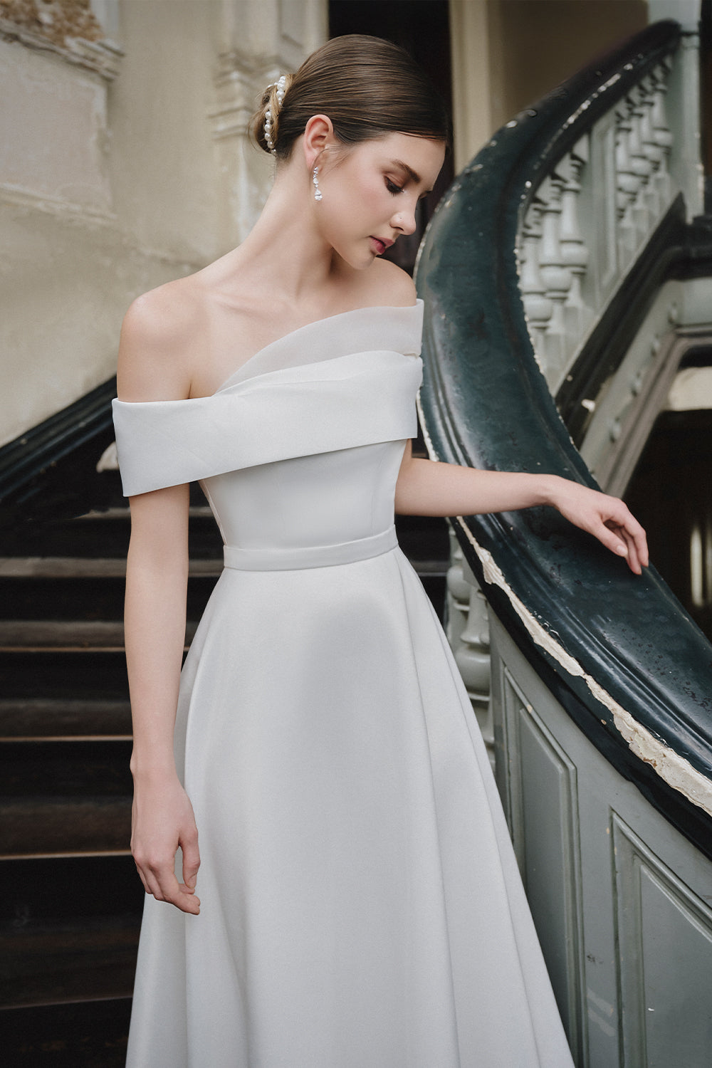 Women's Lazina Off-Shoulder Midi Dress Off White S/M/L/Customize MEAN BLVD Off White / Customize Women's Lazina Off-Shoulder Midi Dress Off White S/M/L/Customize MEAN BLVD Off White / Customize