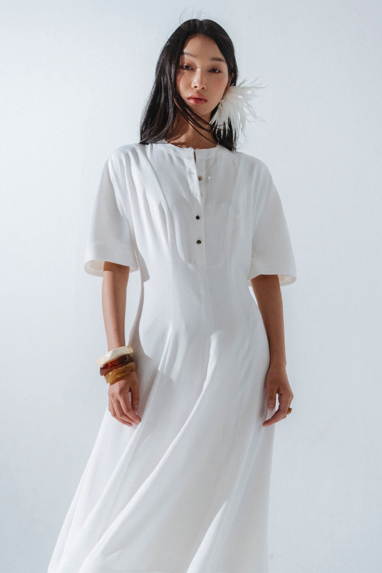 Aeris Round Neck Midi Dress