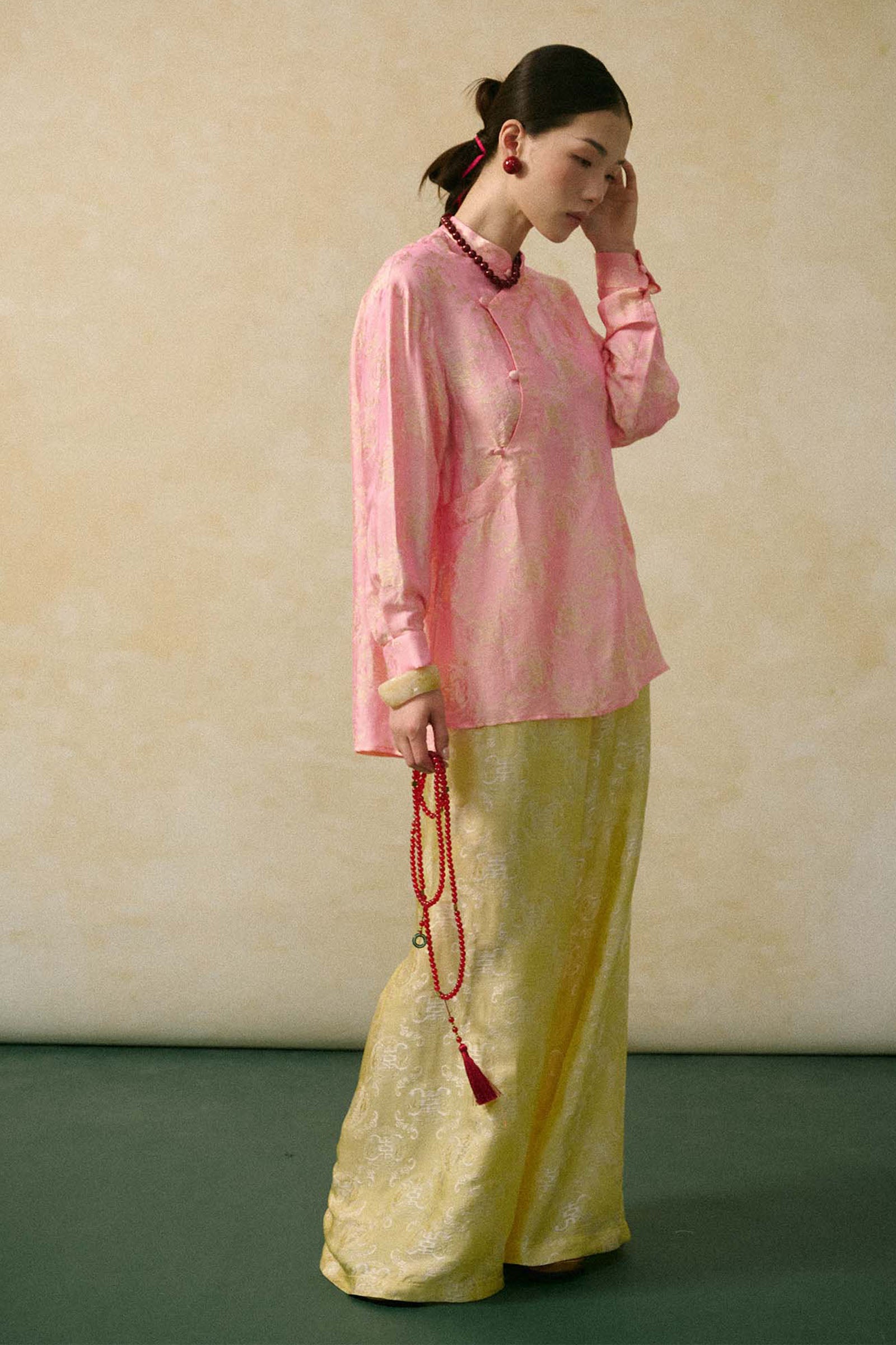 Hong Lien Mandarin Top