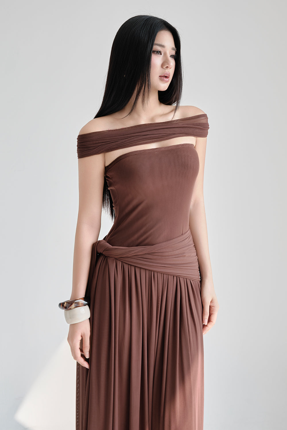 Bowie Off-Shoulder Maxi Dress