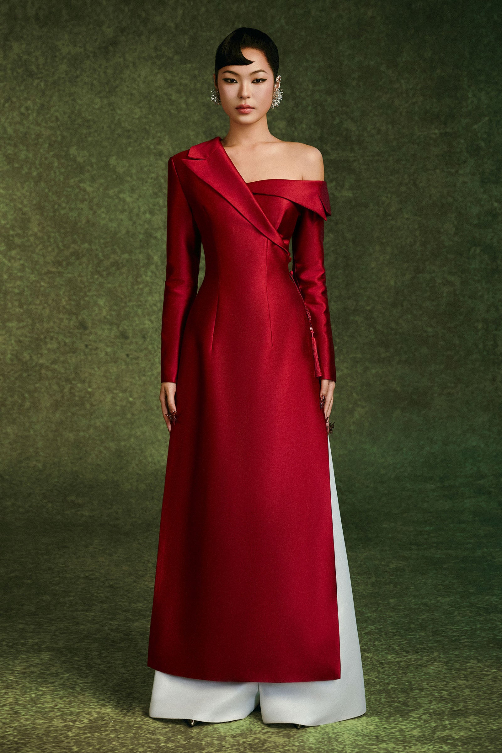 Nghien Hy Asymmetric Neck Ao Dai
