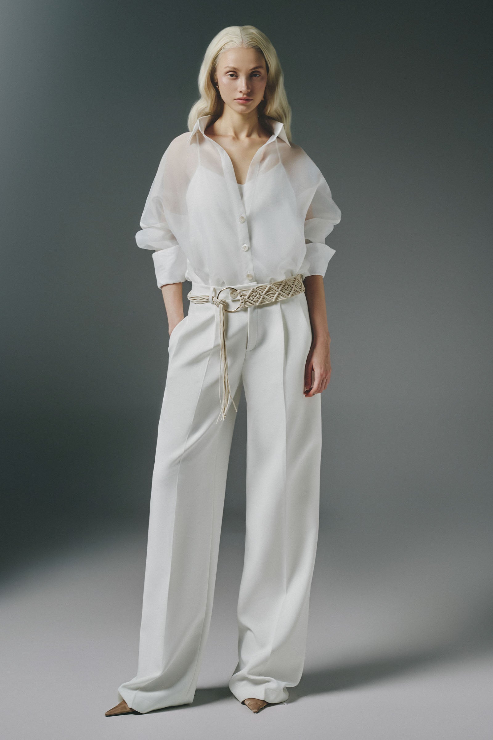 Hepburn V-Neck Shirt