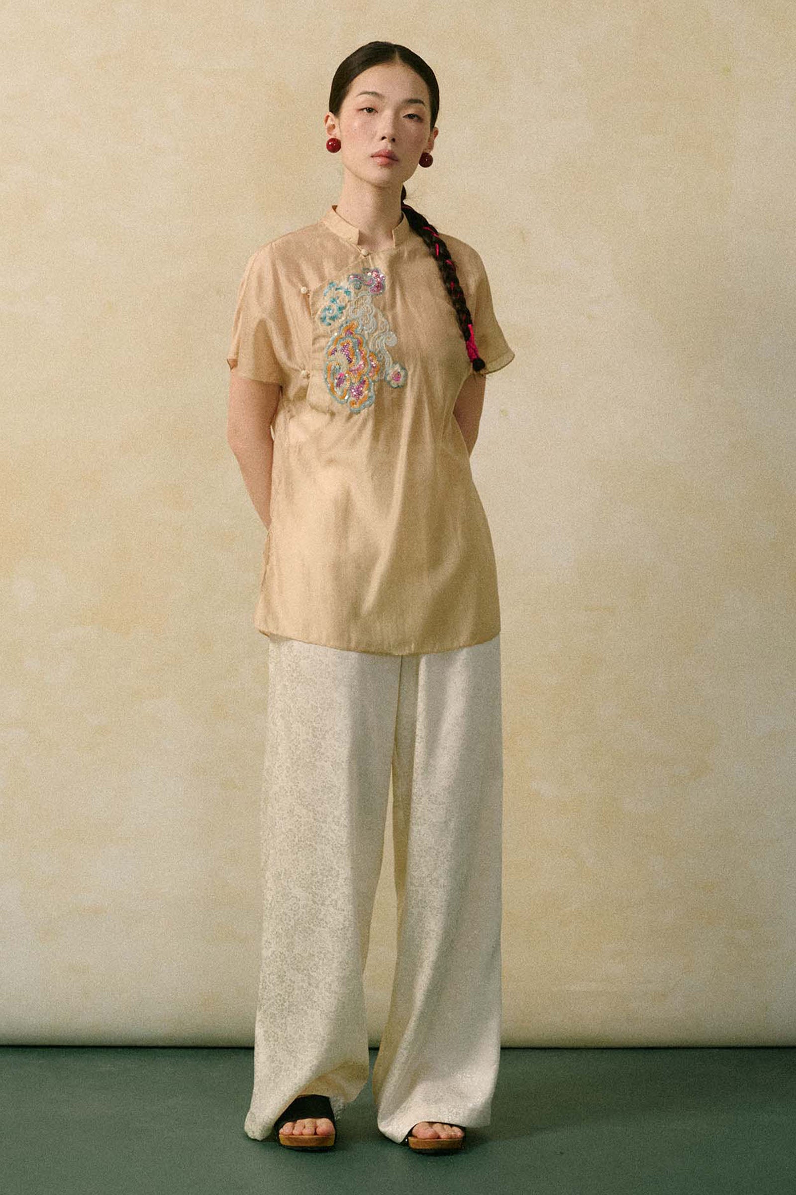 Kim Cuc Embroidery Top