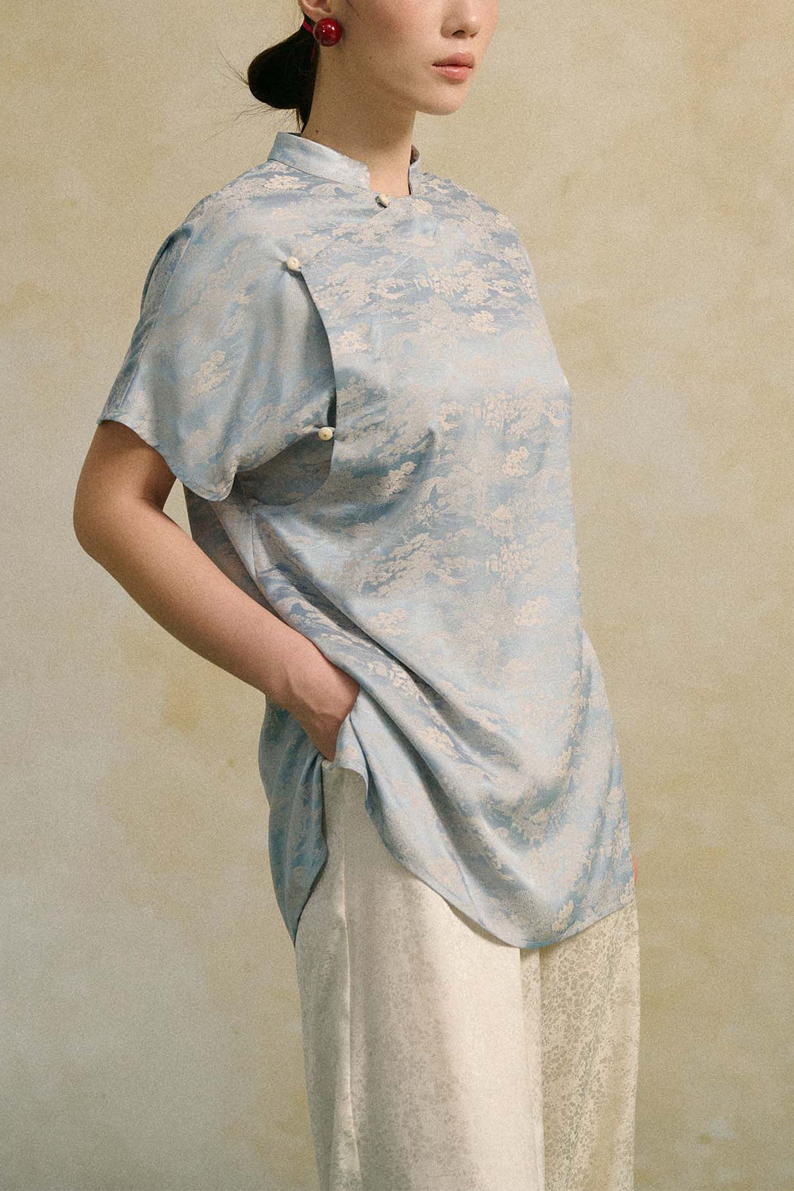 Bang Vu Mandarin Top