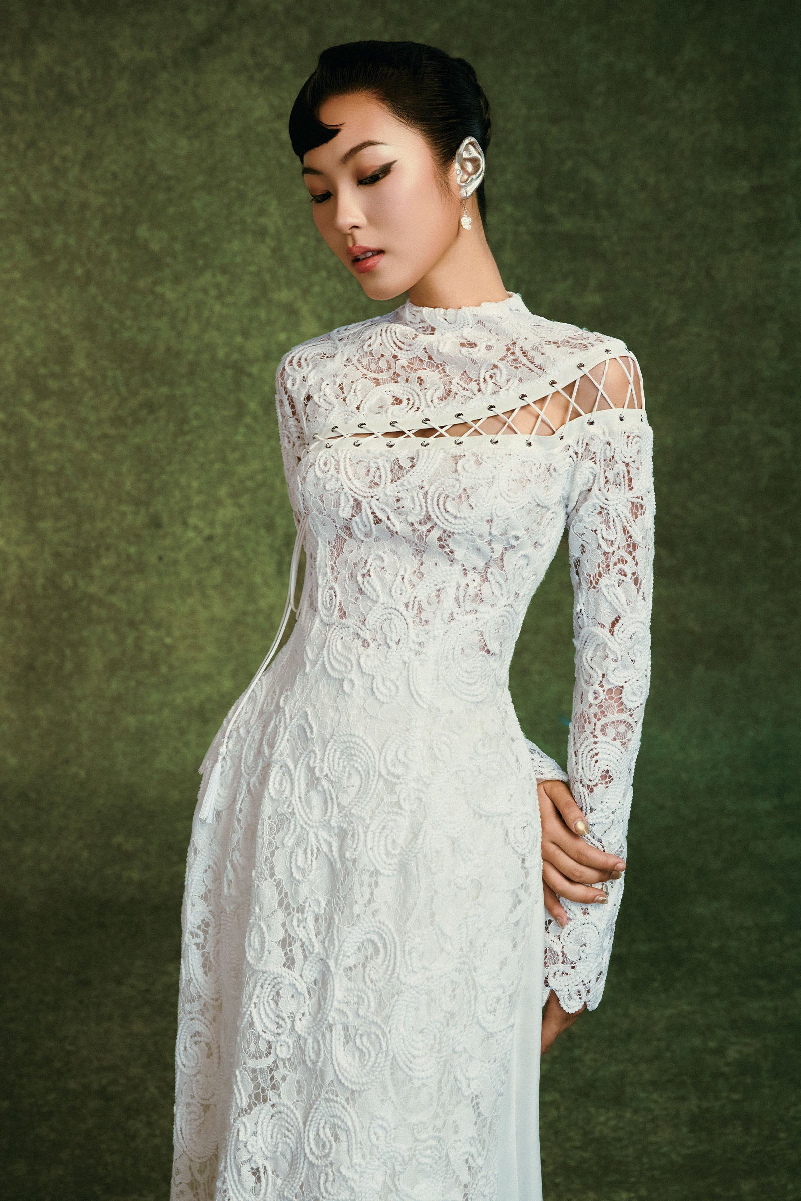 Dien Vu Applique Ao Dai