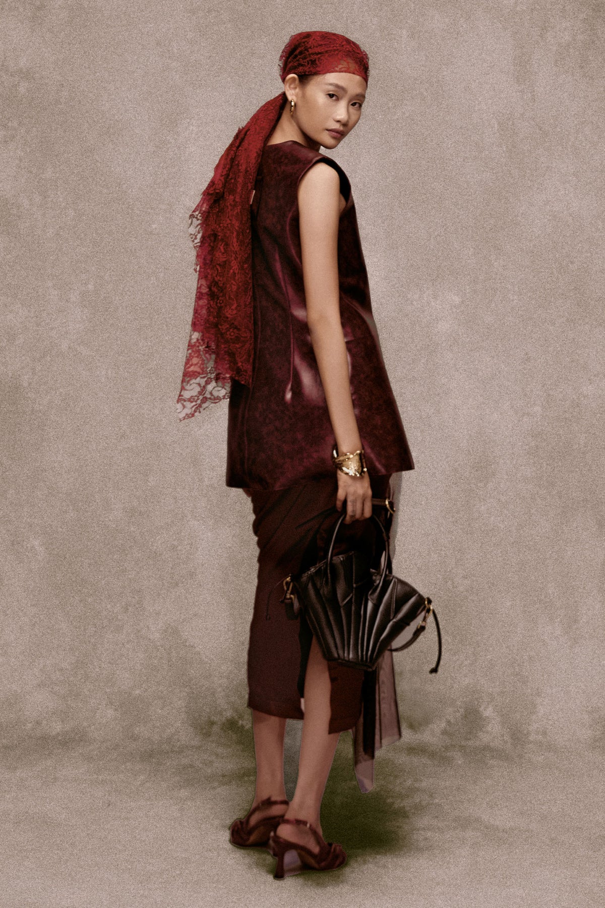 Rivière Lace Scarf
