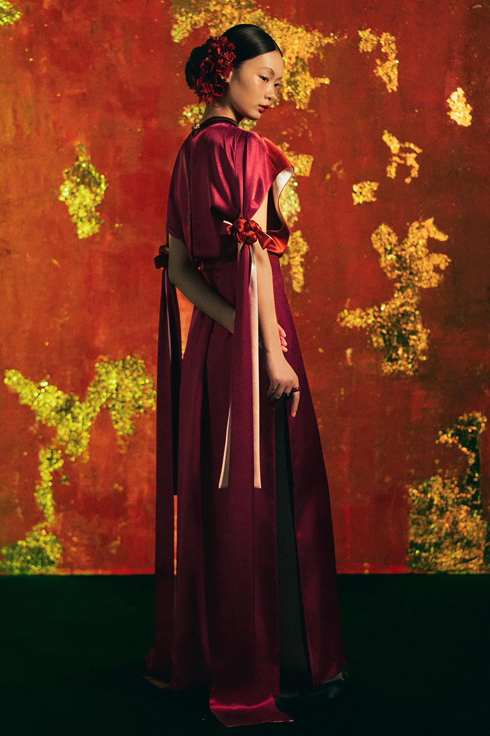 Truong An Straight Synthetic Silk Ao Dai