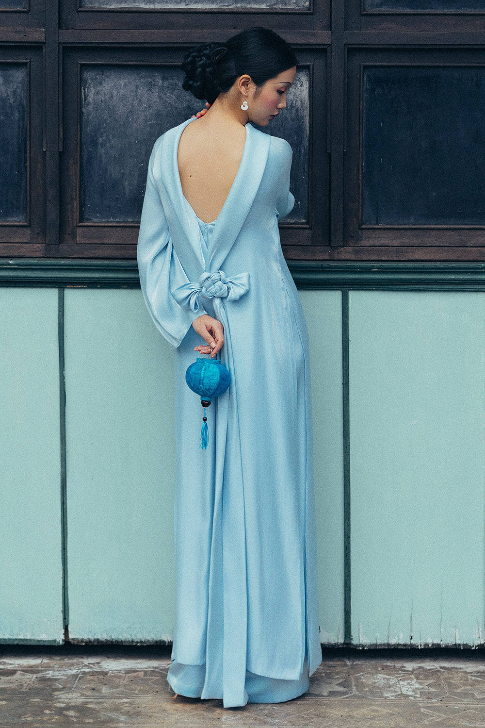 Thuy Vu Mandarin Collar Synthetic Silk Ao Dai