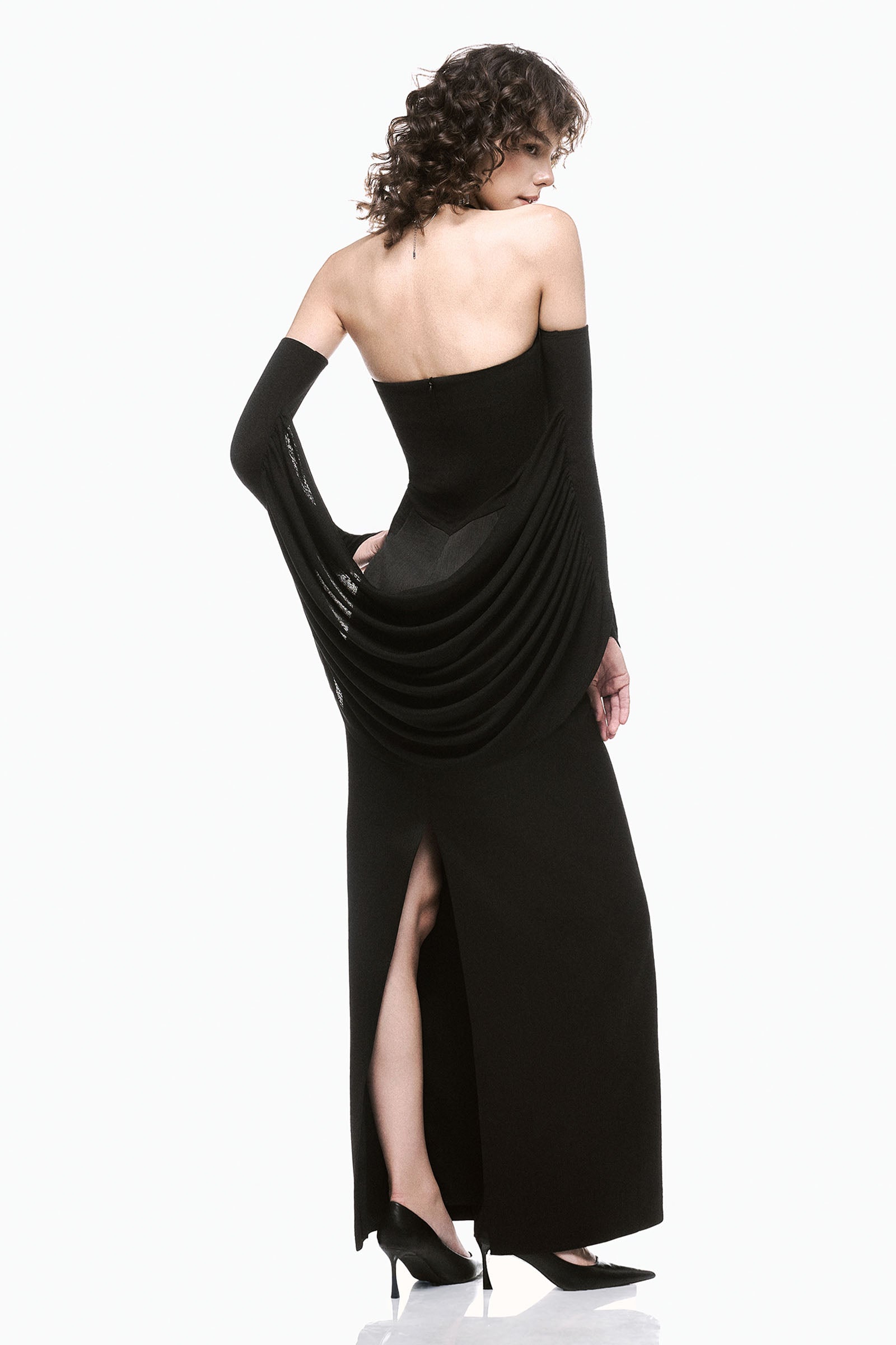 Alie Halter Maxi Dress