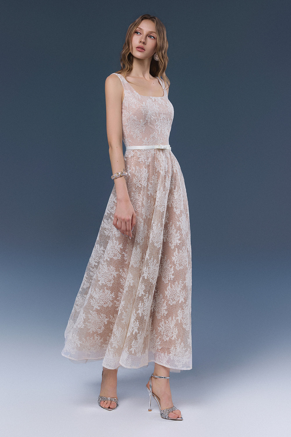 Yuri Lace Midi Dress