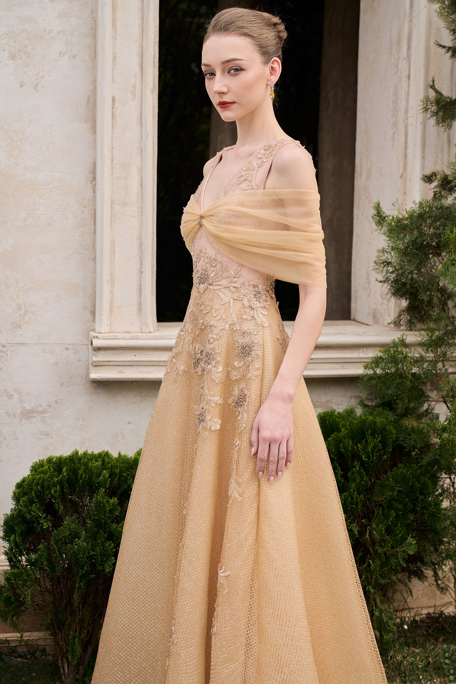 Sofia Cold Shoulder Sleeve Maxi Dress