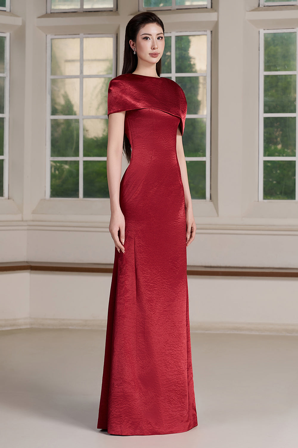 Iva Cape Sleeve Maxi Dress