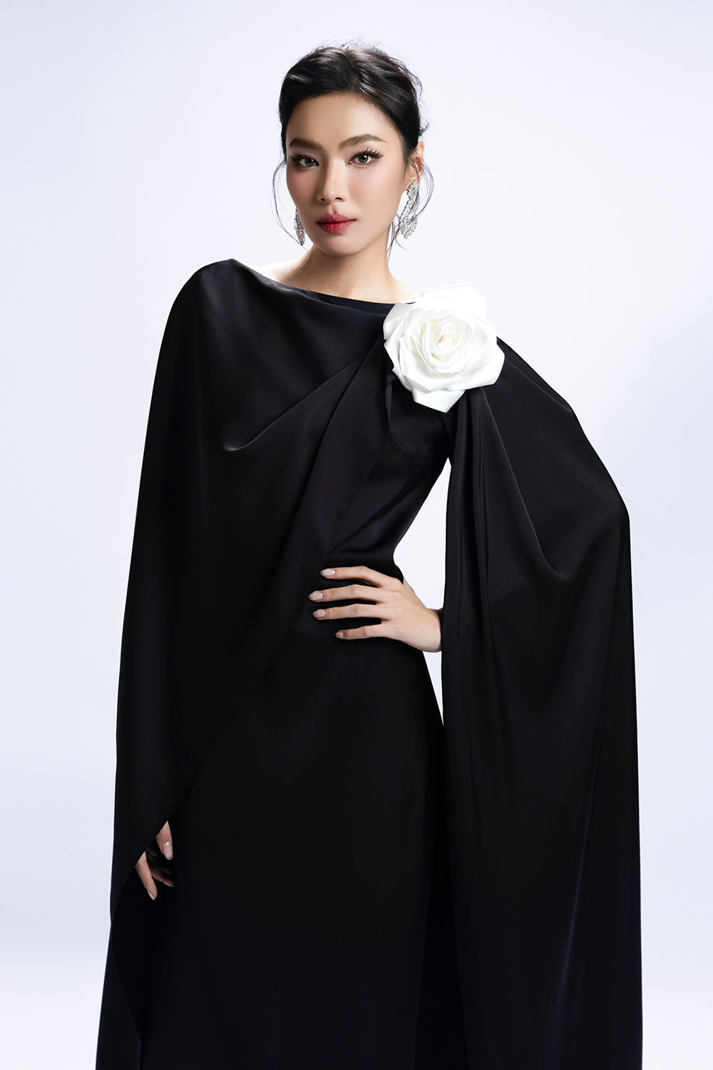 Elara Boat Neck Applique Maxi Dress