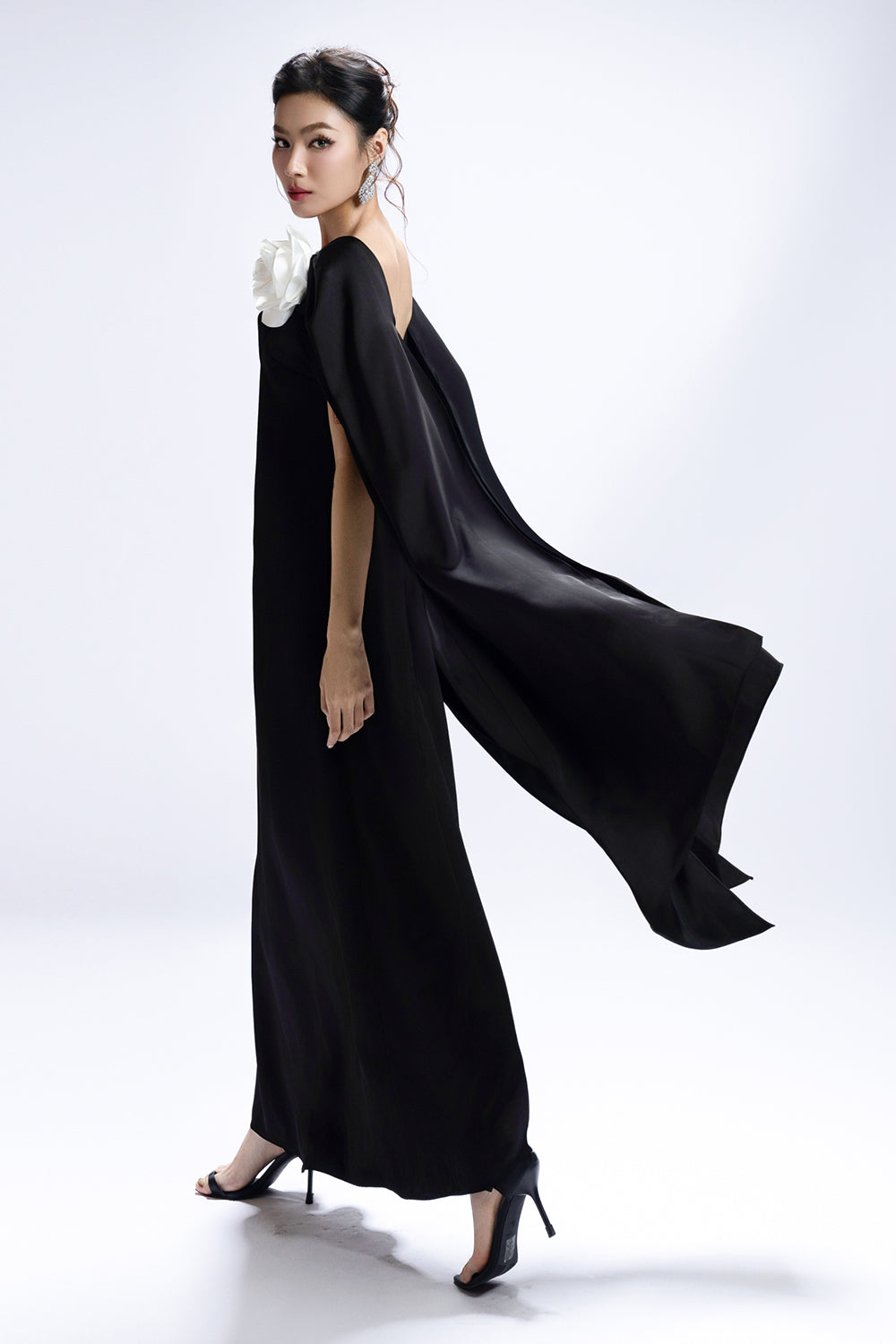 Elara Boat Neck Applique Maxi Dress