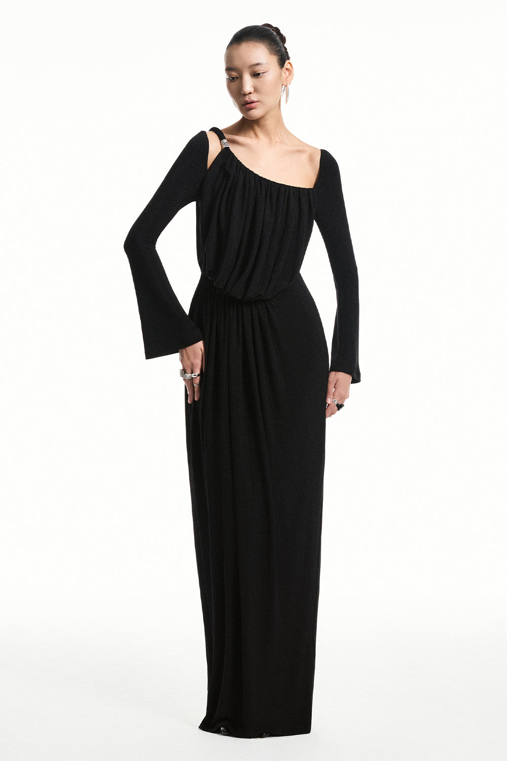 black maxi dress bell sleeves Fionna Sleeve Gathering / M Regency boasting detachable long sleeves Exploring the Pros and Size:5X/32W-34W