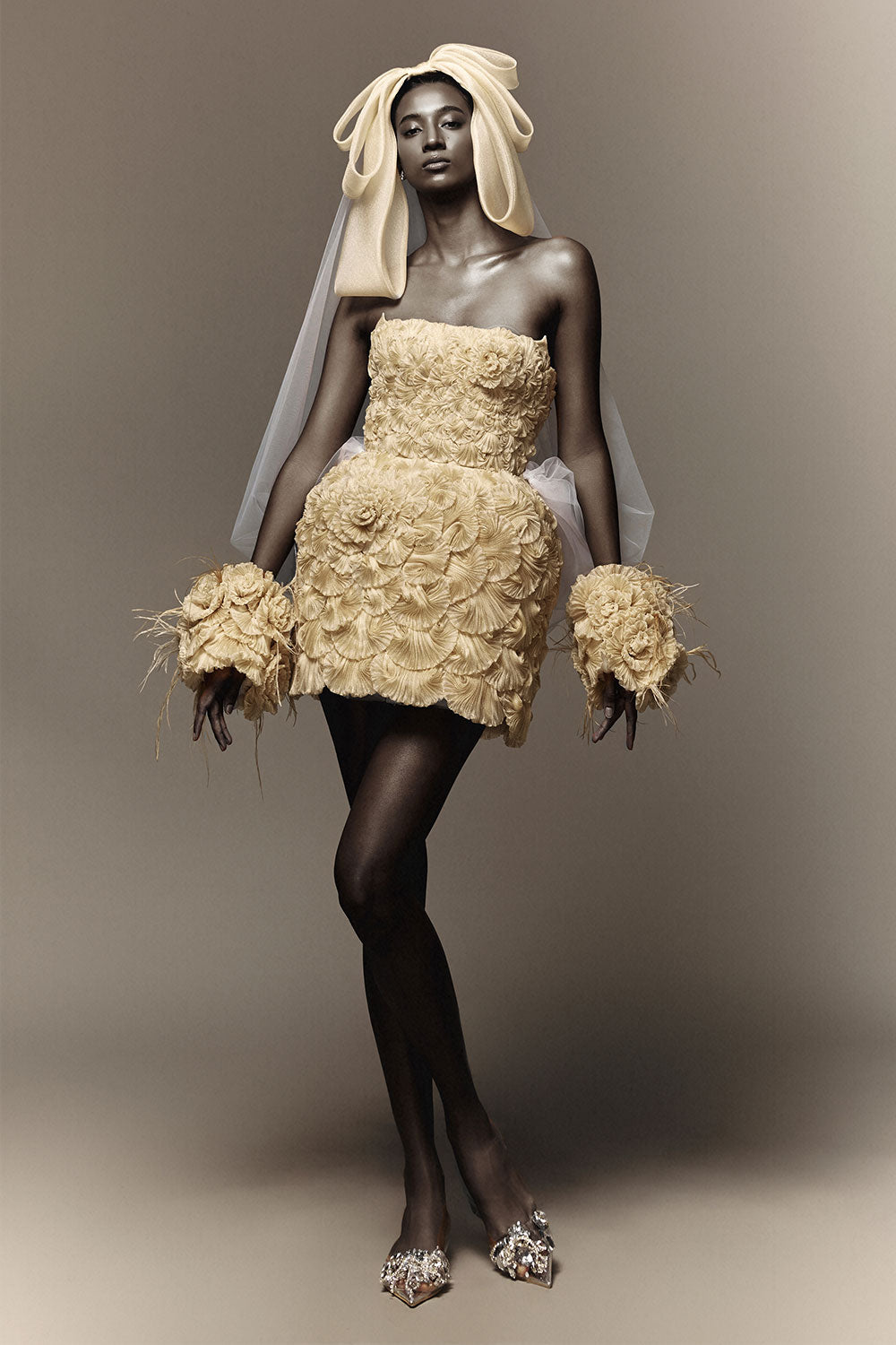 Alisa A-line Flower Applique Mesh Mini Set