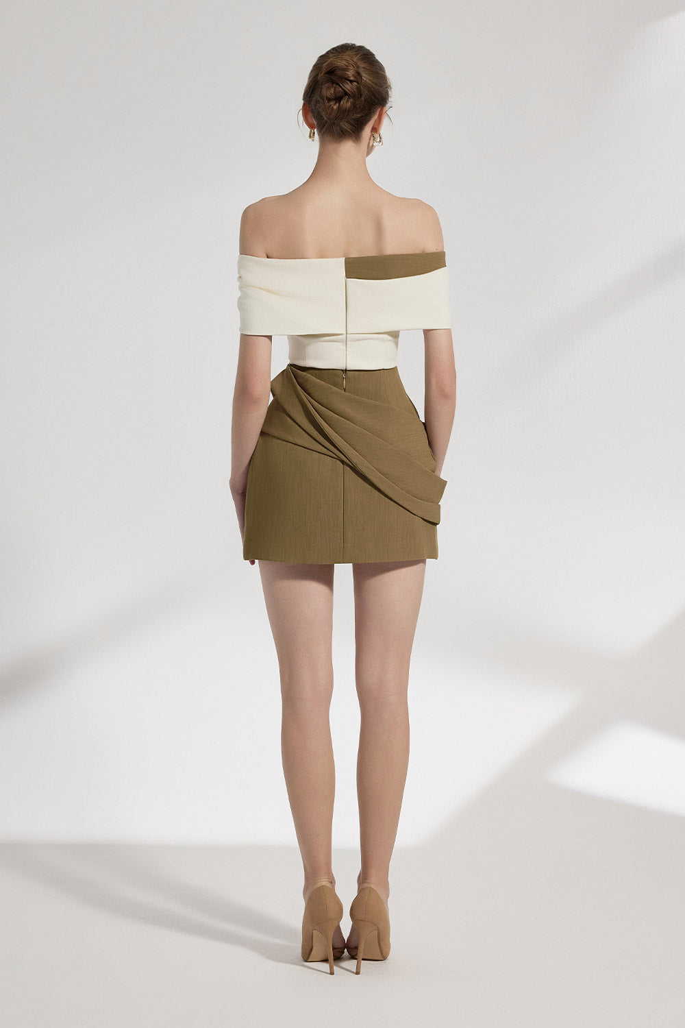 Sora Bodycon Off-Shoulder Cotton Crepe Top