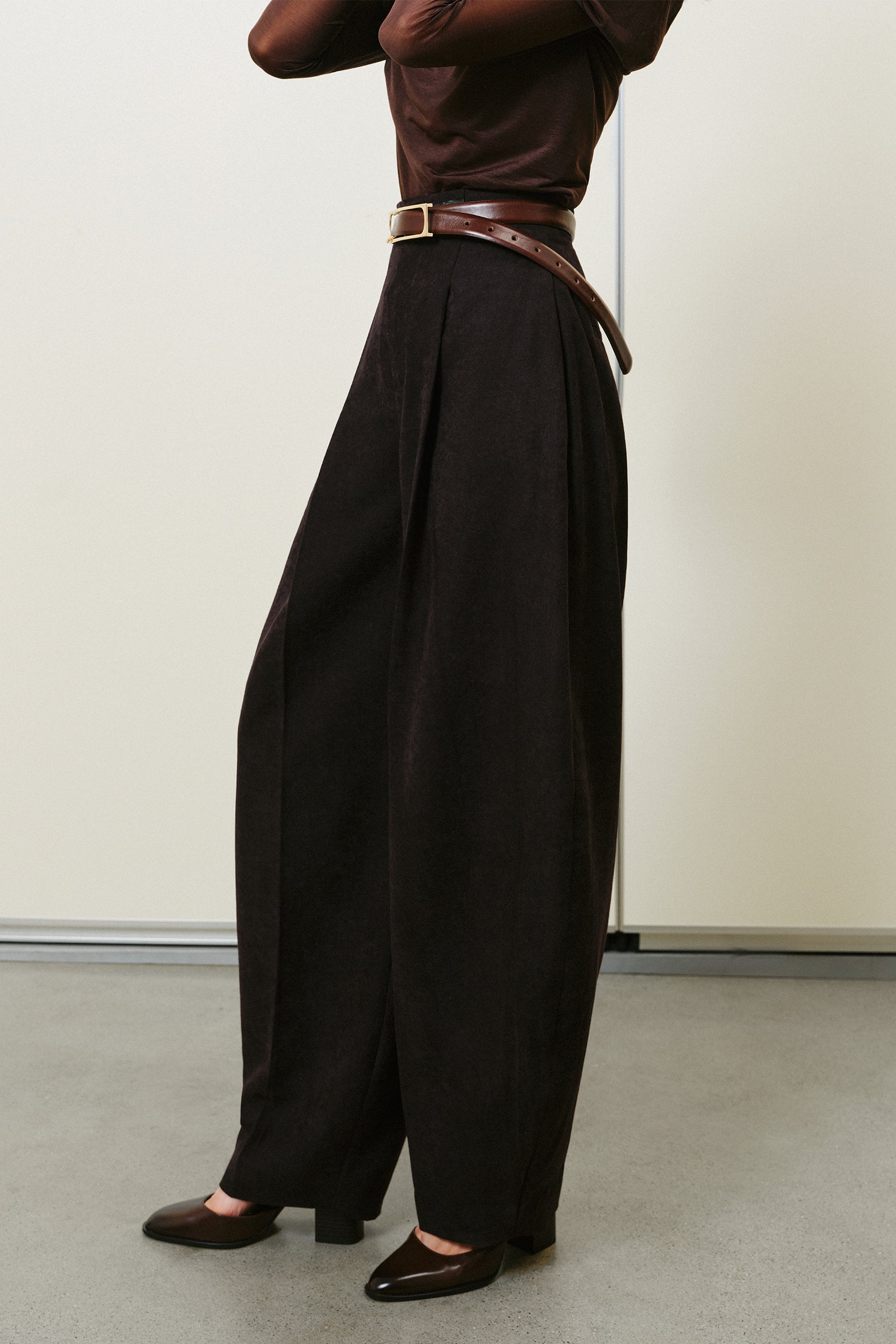 Therasa Pegged Pants