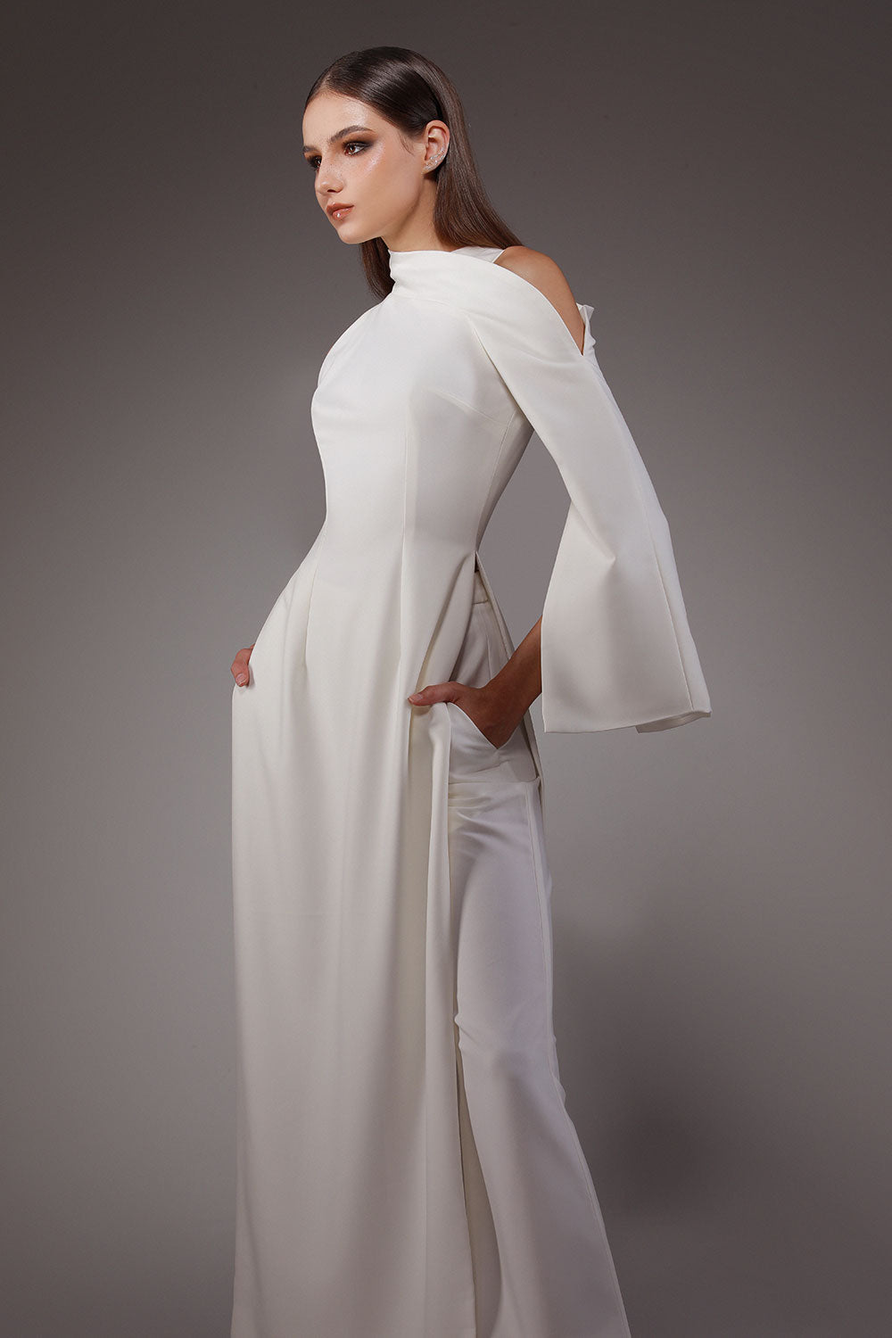 Bandeau A-line Asymmetric Sleeved Wool Cotton Floor Length Ao Dai Set - White / 2 Bandeau A-line Asymmetric Sleeved Wool Cotton Floor Length Ao Dai Set - White / 2