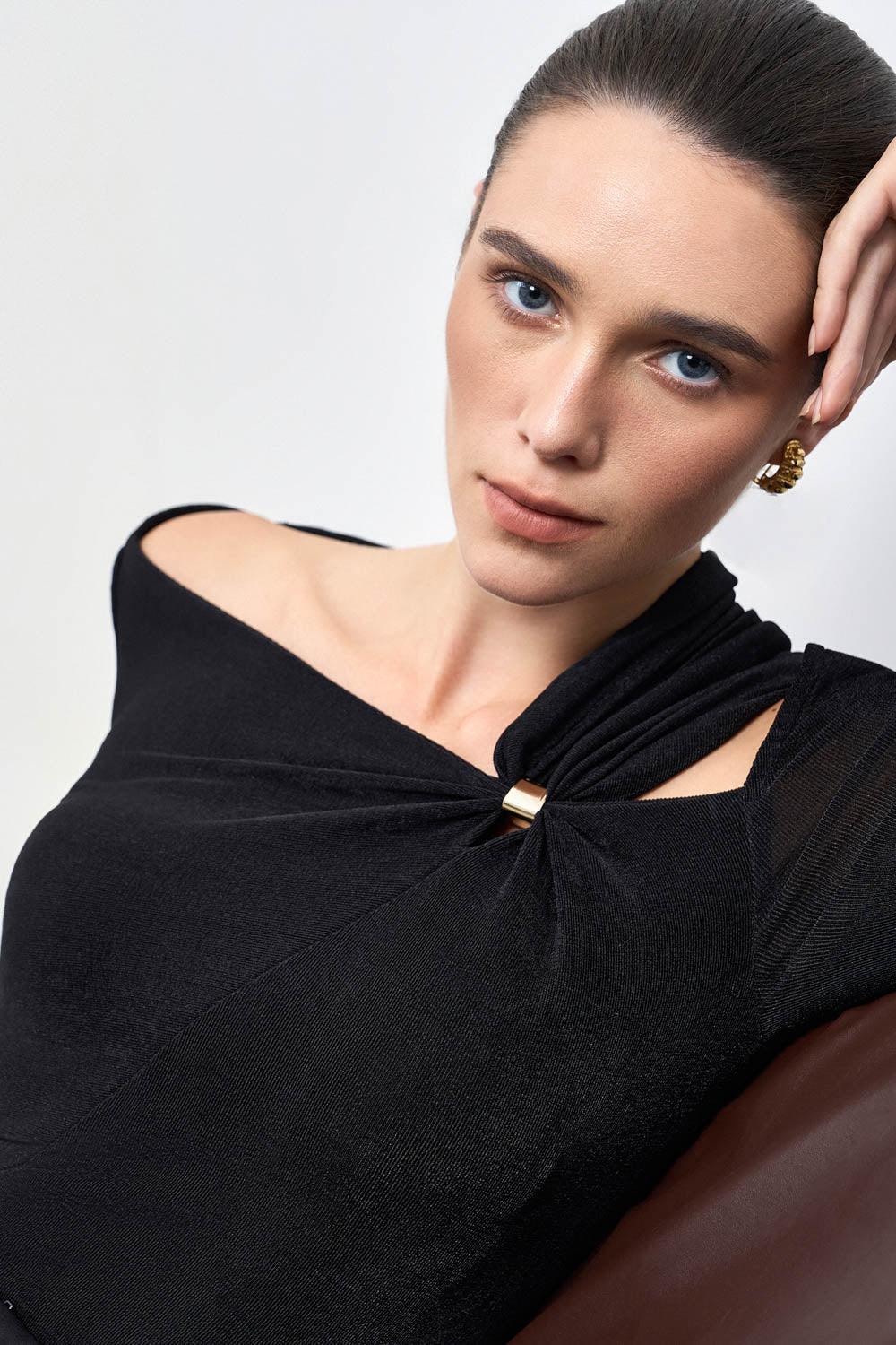 Eleanor Bodycon Cut-Out Knitted Fabric Top