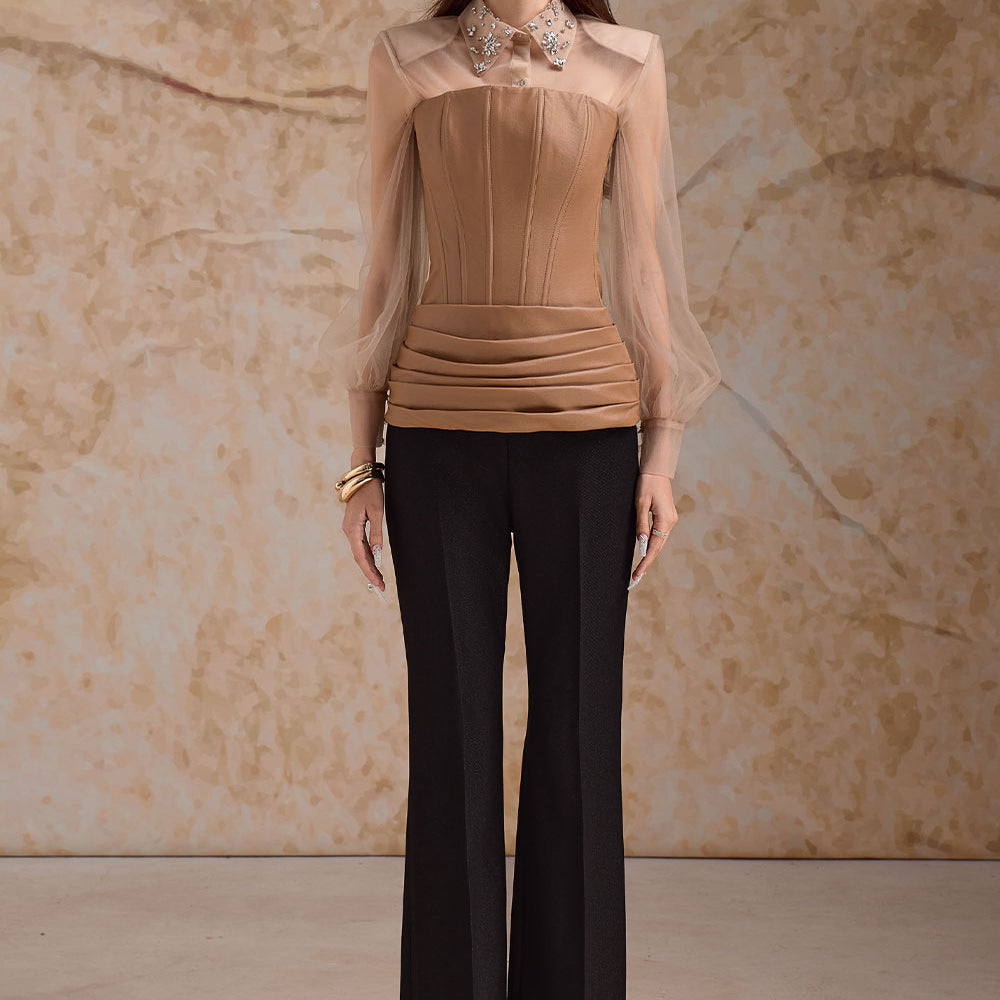 Soline Hourglass Collared Neck Leather Set