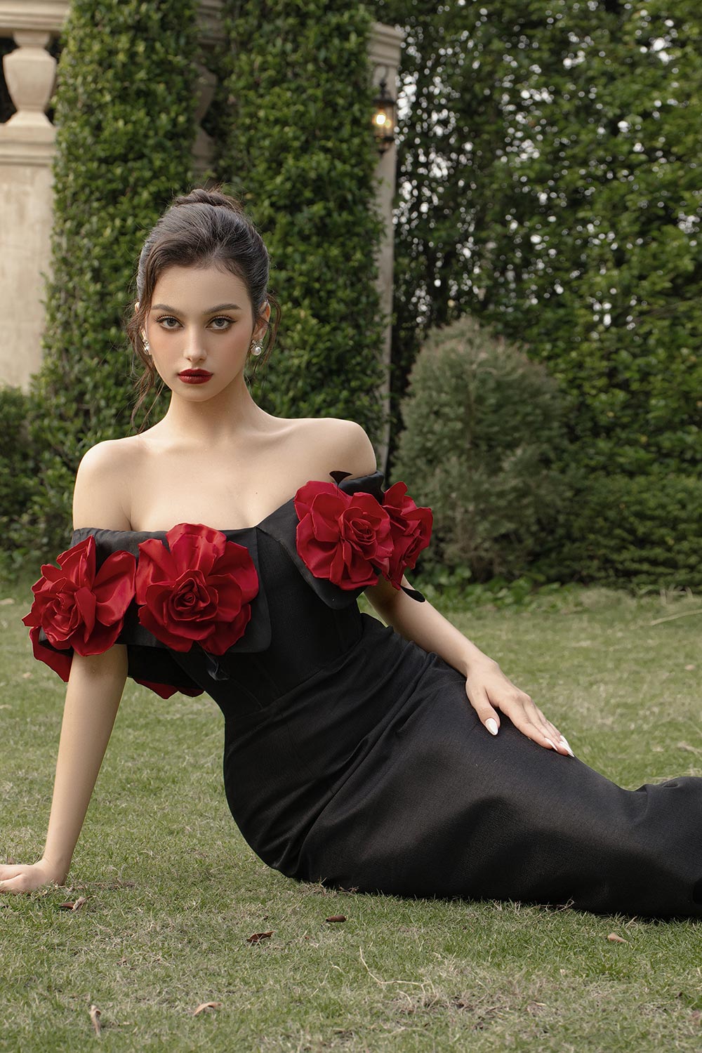 Riri Rose Hourglass Off-Shoulder Taffeta Midi Dress