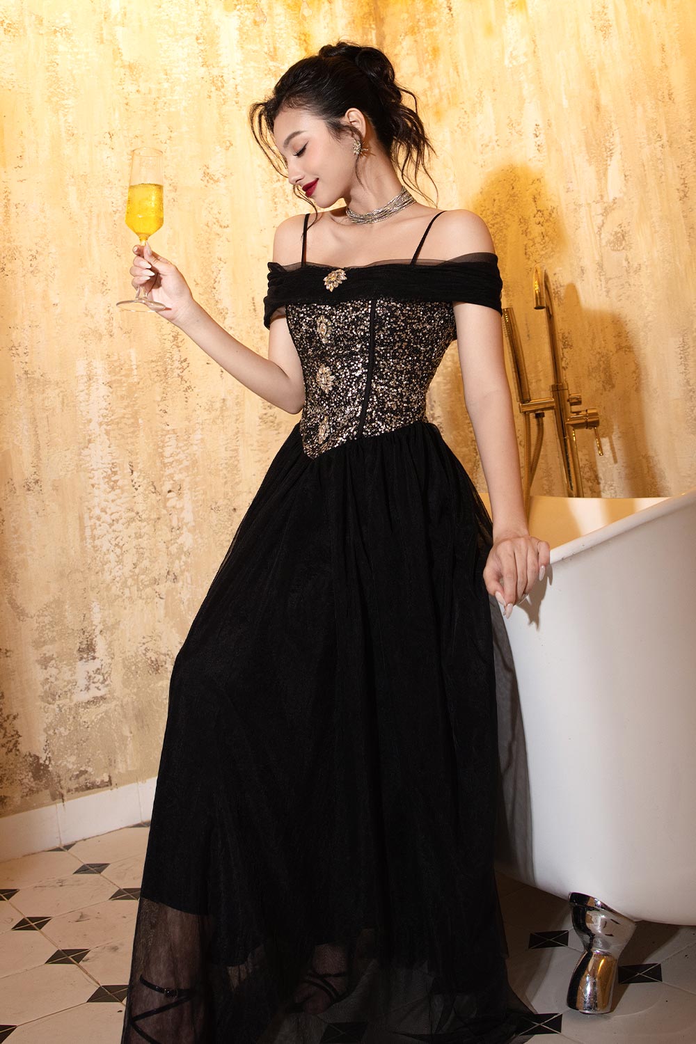 Oviler A-line Gathered Mesh Maxi Dress