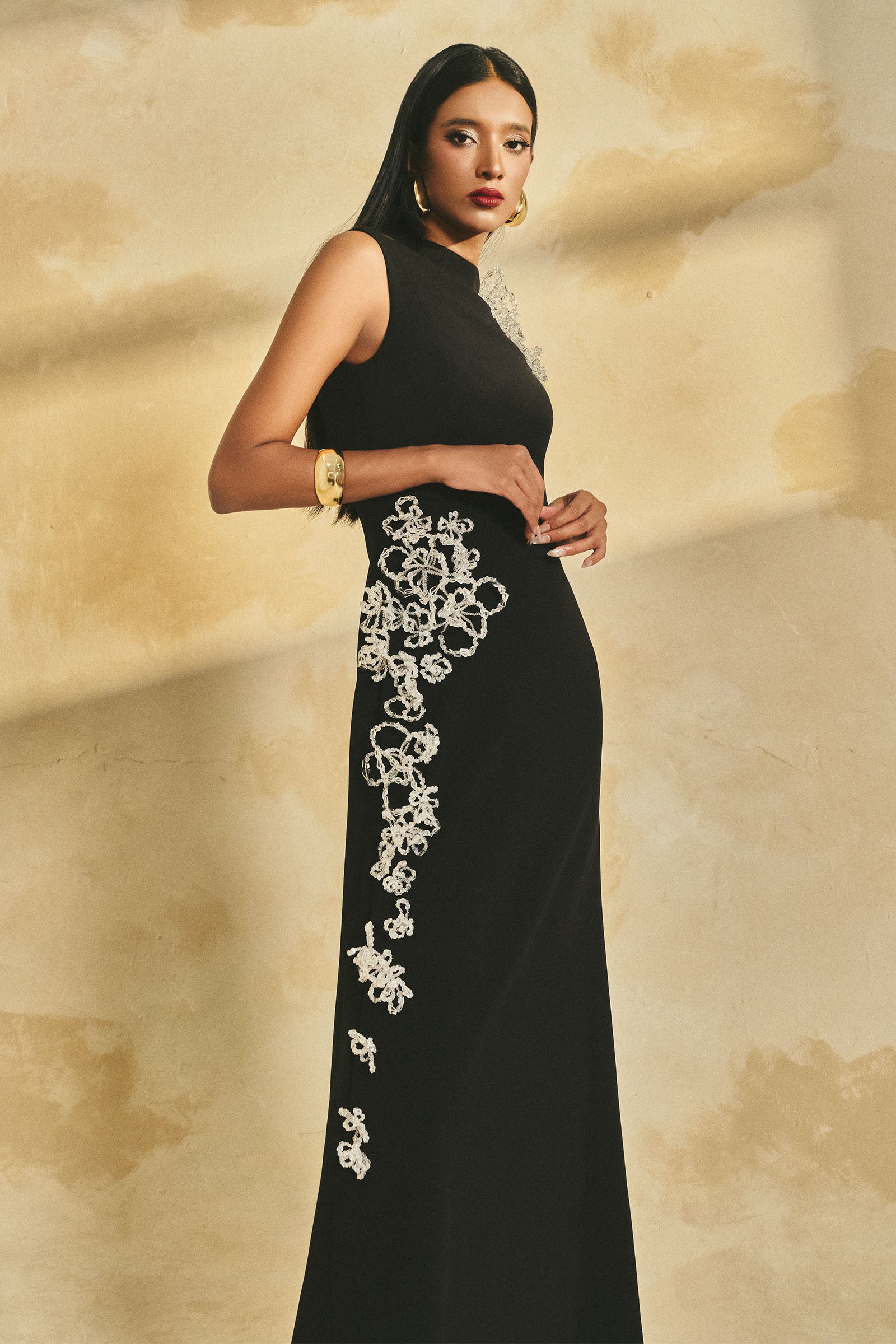 Eon Sheath Maxi Dress