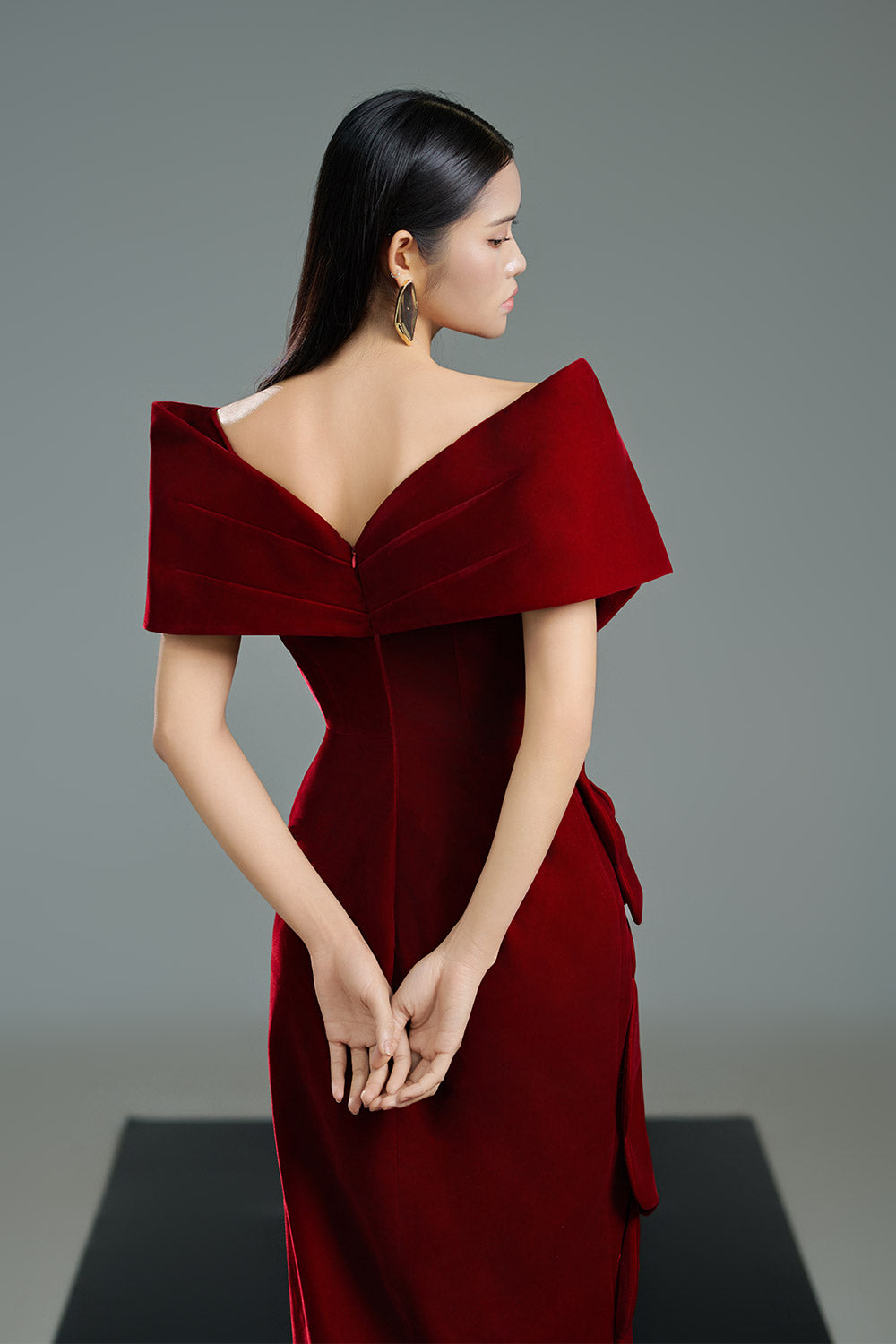 red flower applique dress Azura Red Floral Appliqu Maxi Dress