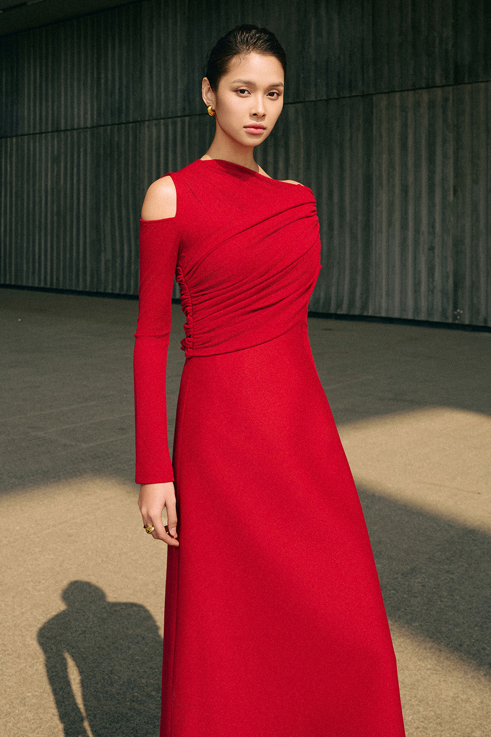 Luminous A-line Asymmetric Shoulder Jersey Maxi Dress