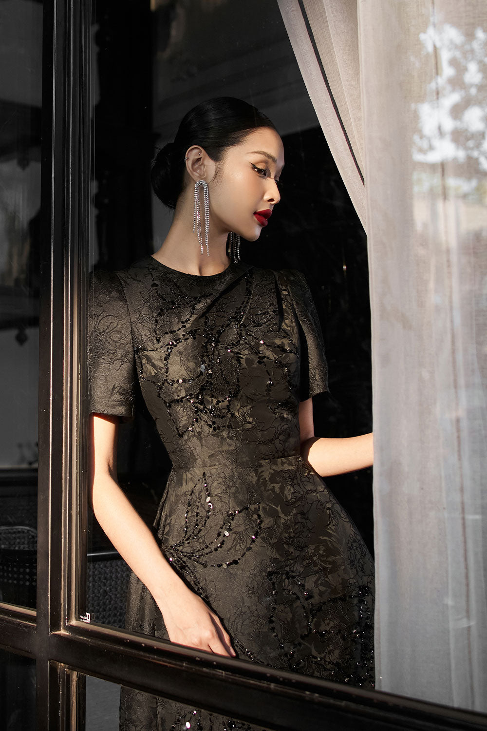 Pearl A-line Bead Jacquard Midi Dress