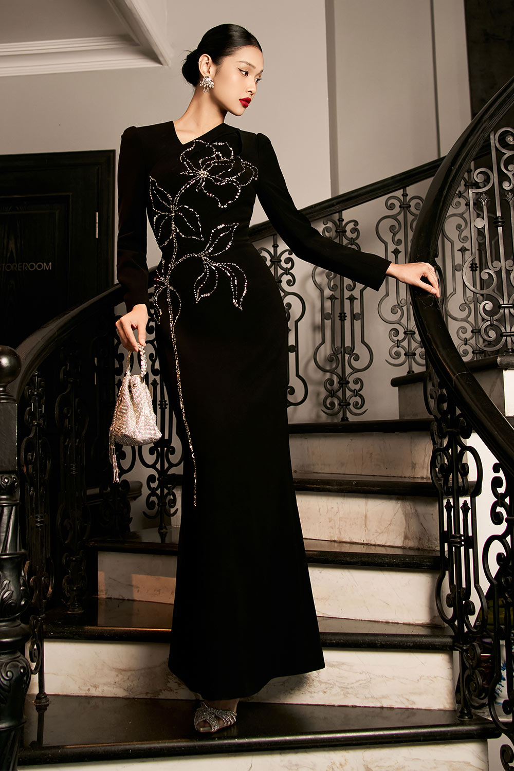 Celeste Trumpet Diagonal Neck Velvet Ankle Length Dress Black / XL