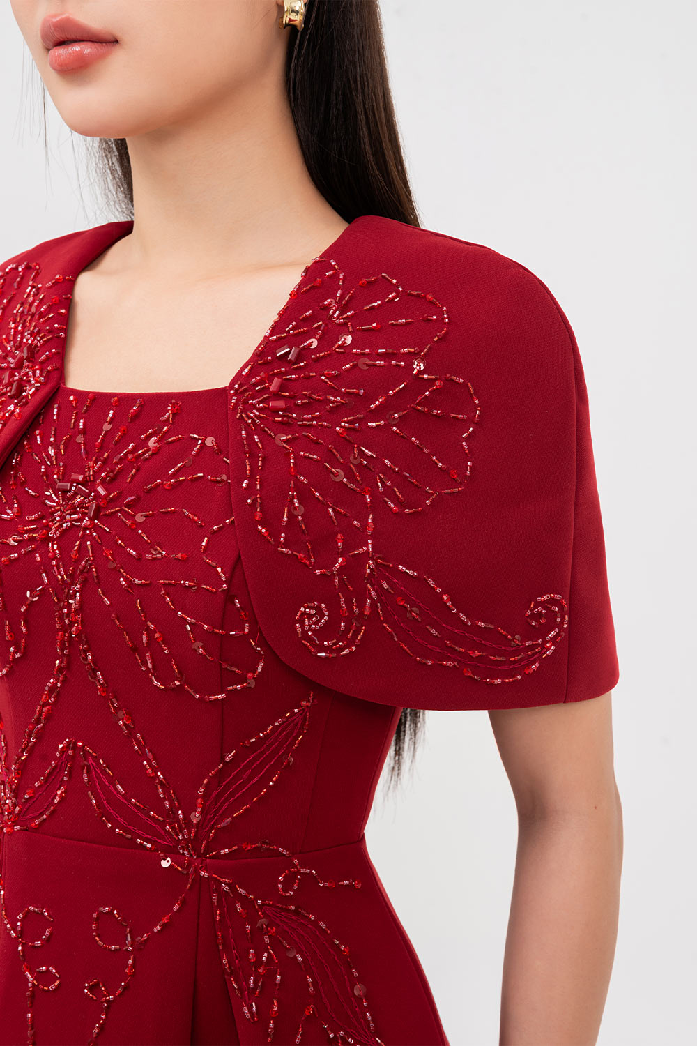 Ruby Gored Cape Sleeved Linen Blend Midi Dress